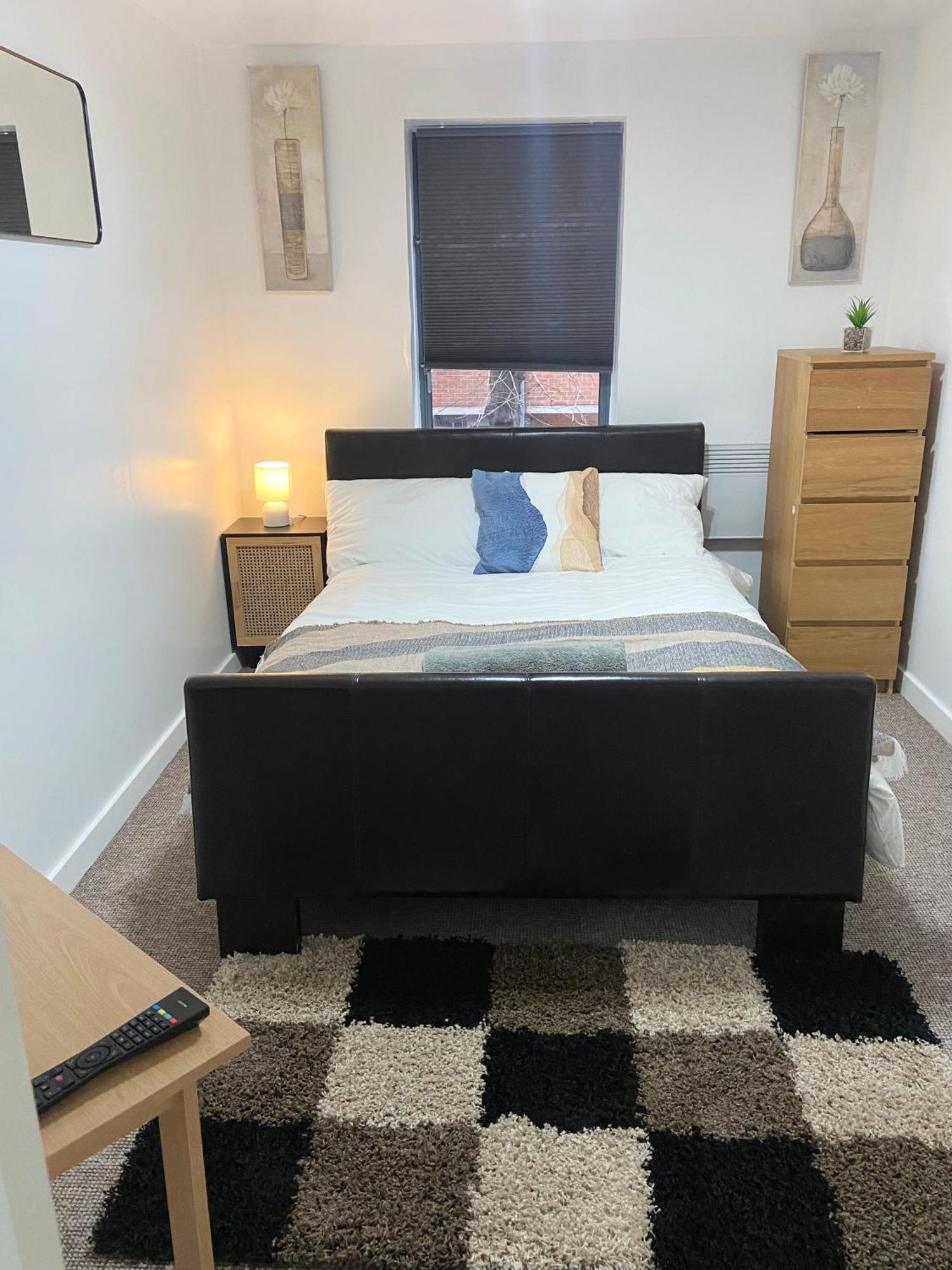 Apartment Manhattan* Peaceful Centre, 2 Bedroom 2 Bathroom Leeds (West Yorkshire)