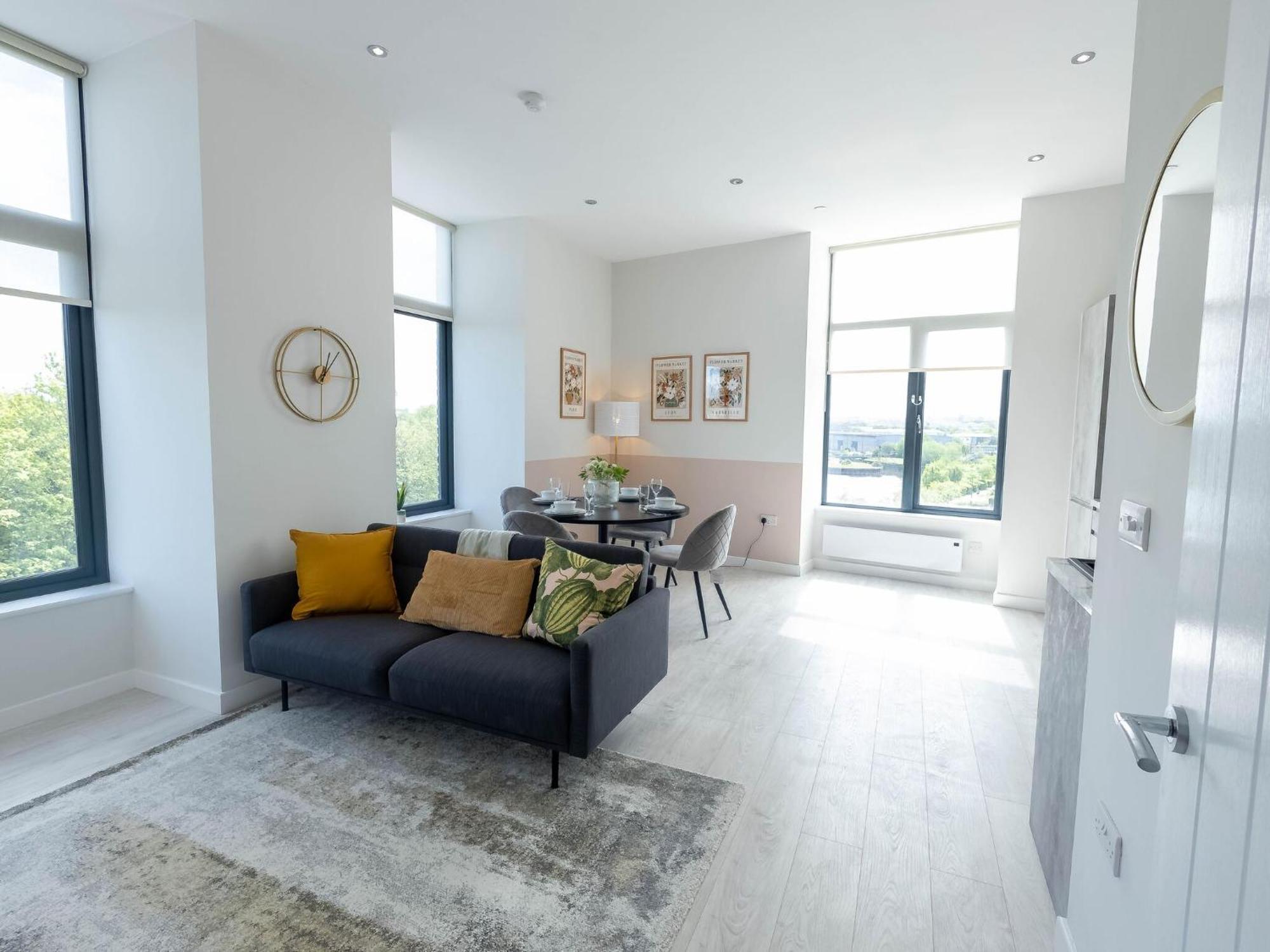 Leeds Haven Niche 1 2 Bedroom With Cityscape Views By Belvilla