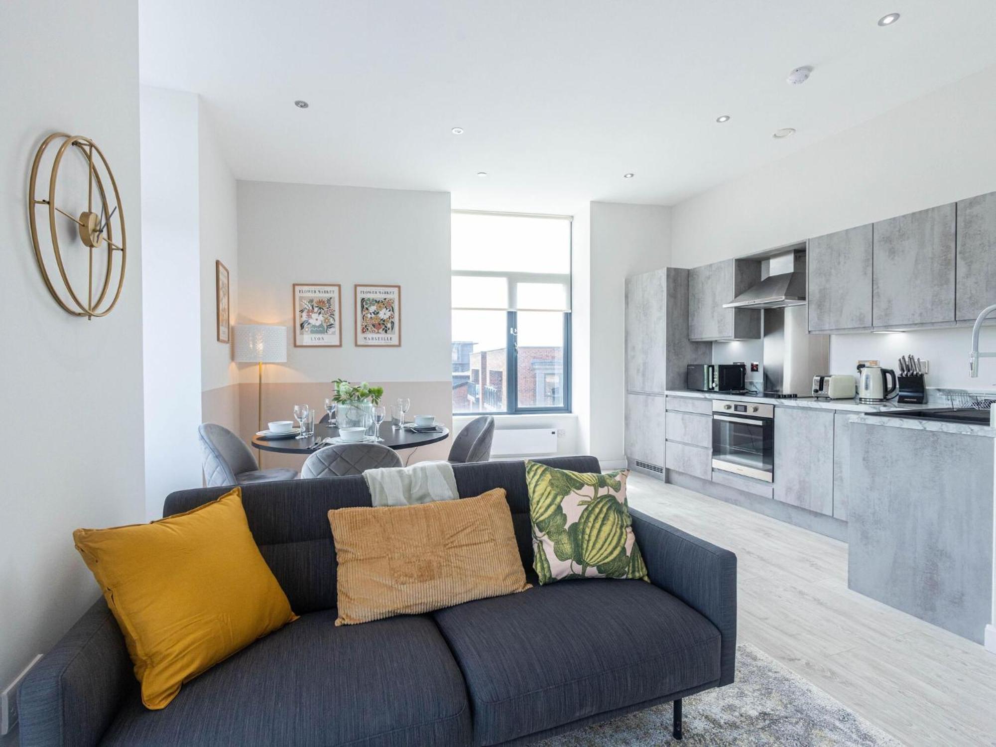 Leeds Haven Niche 1 2 Bedroom With Cityscape Views By Belvilla
