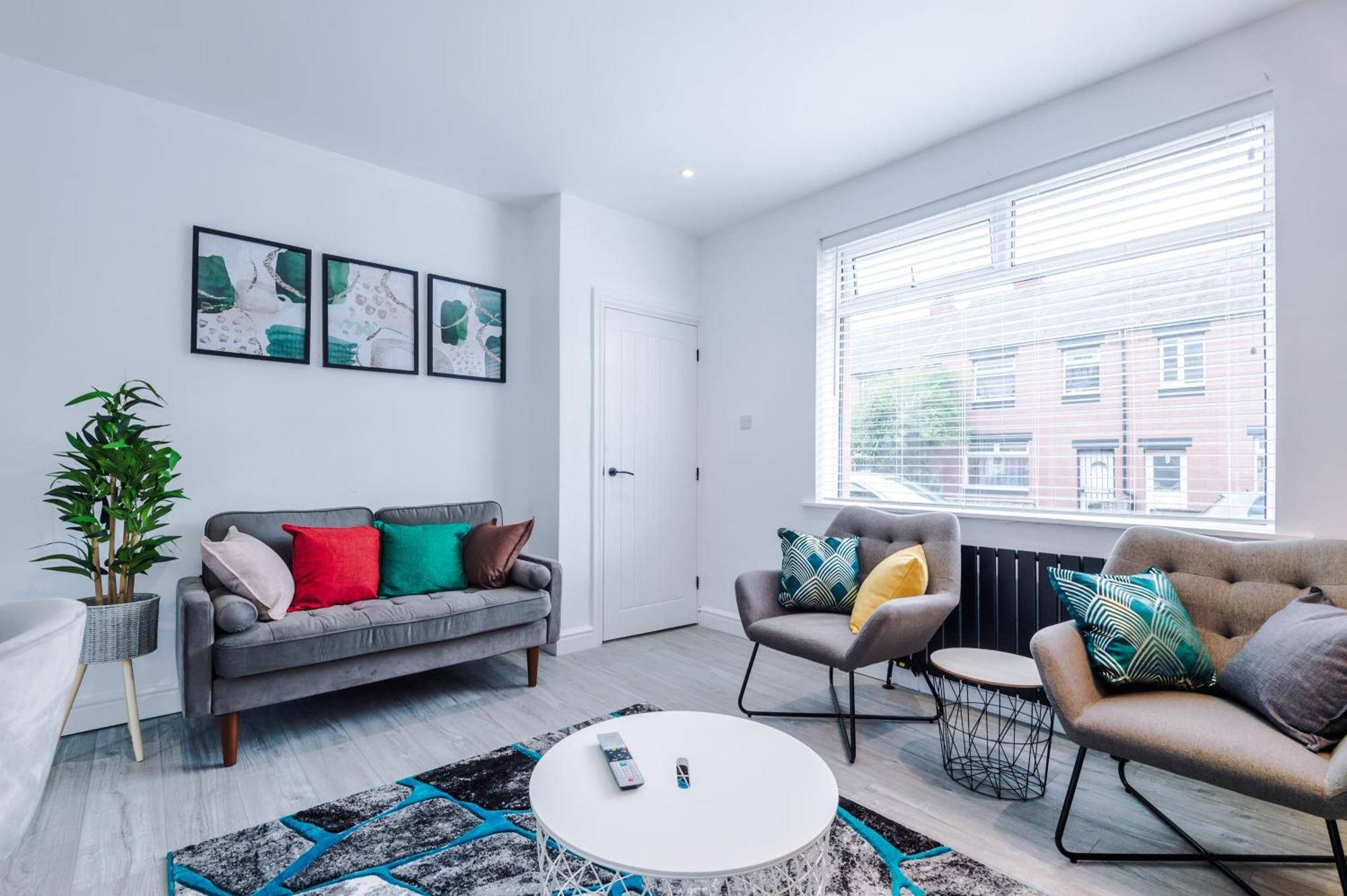 Stunning 3 Bedroom House Near Leeds Centre With Free Parking Leeds (West Yorkshire)