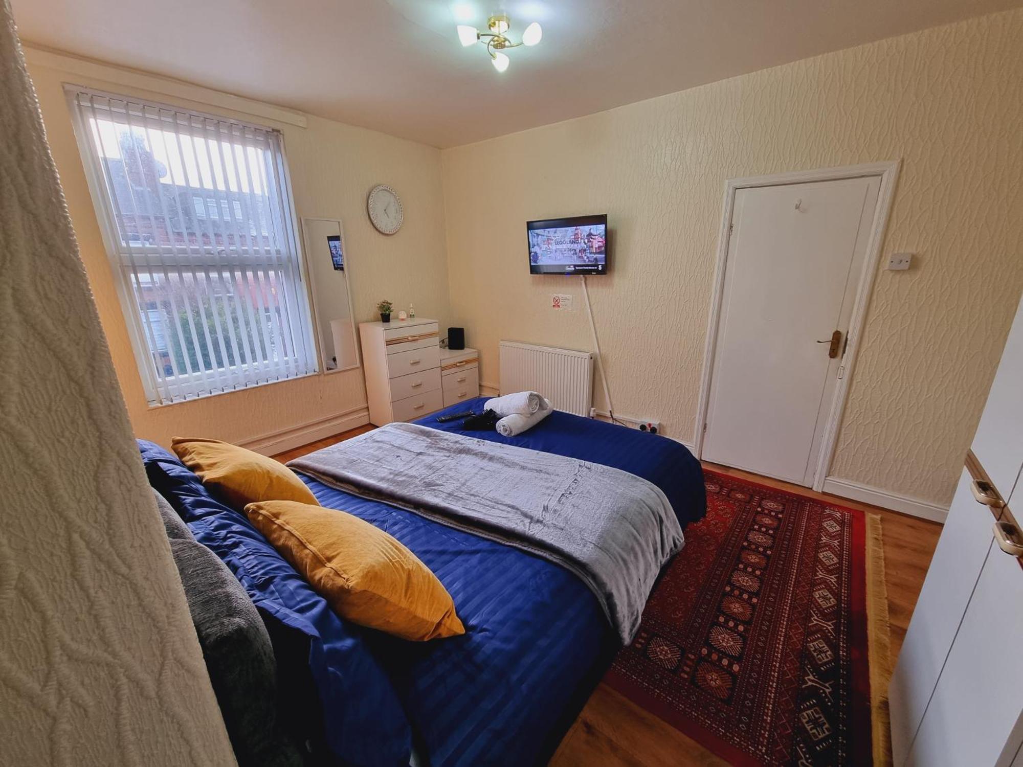 Guest house Bright Sunny, Double Bed With Garden, Tv And Wi-fi