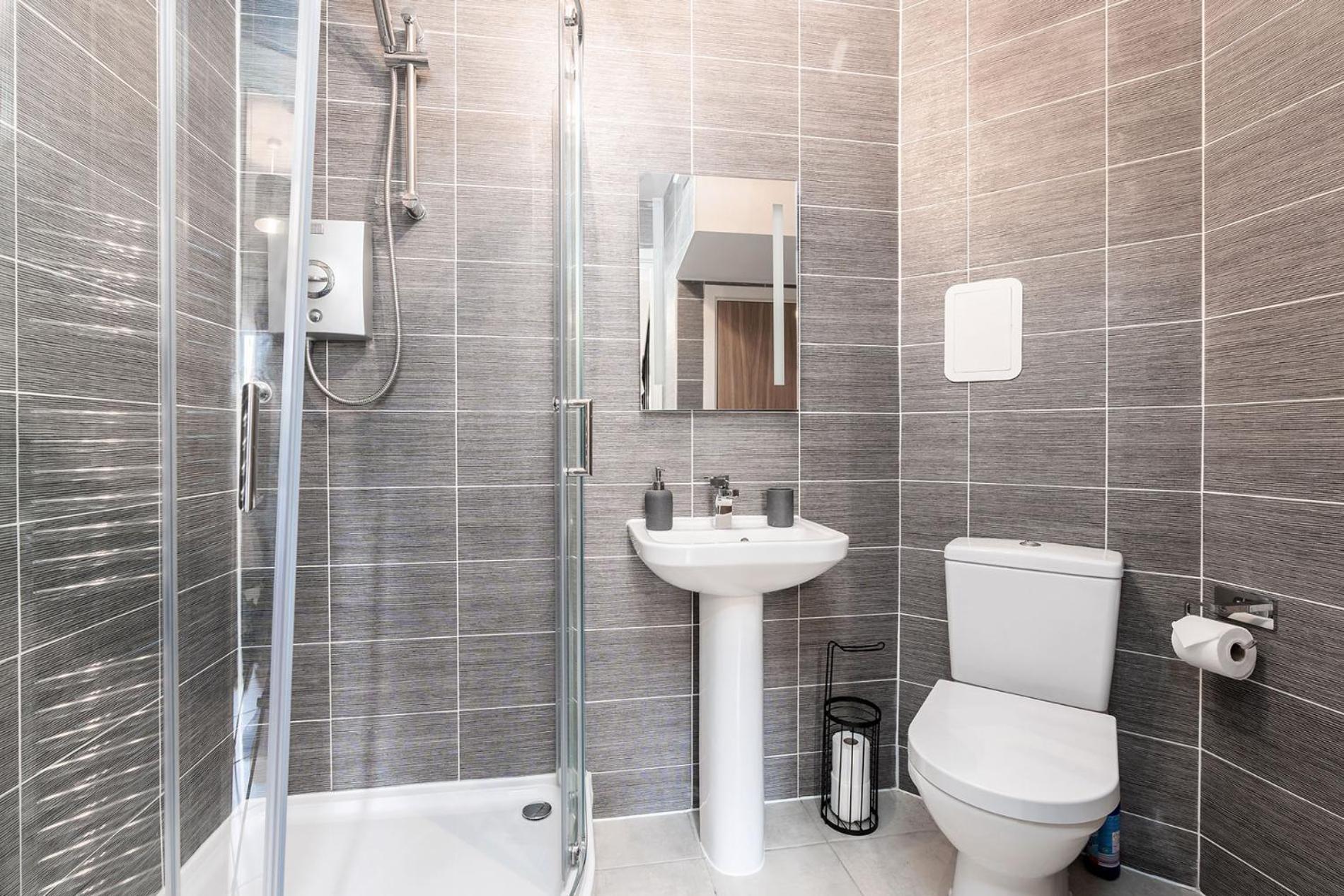 New Refurbishment Location Free Parking Holiday home Leeds (West Yorkshire)
