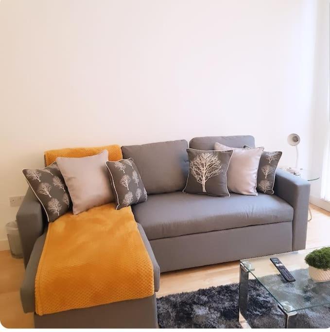 2 Bed Flat In Leeds Centre Leeds (West Yorkshire)