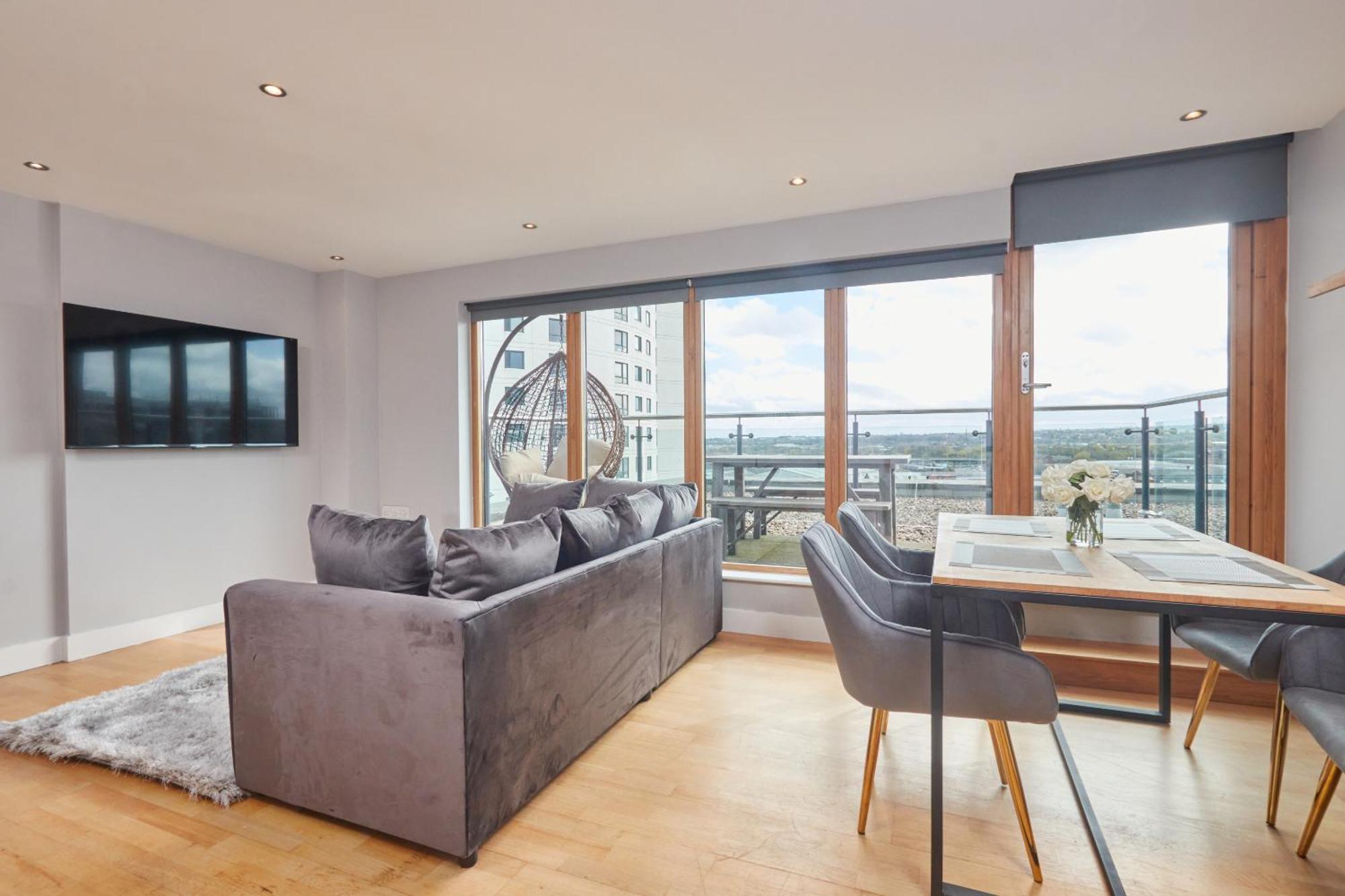 Apartment King Penthouse View&free Parking!