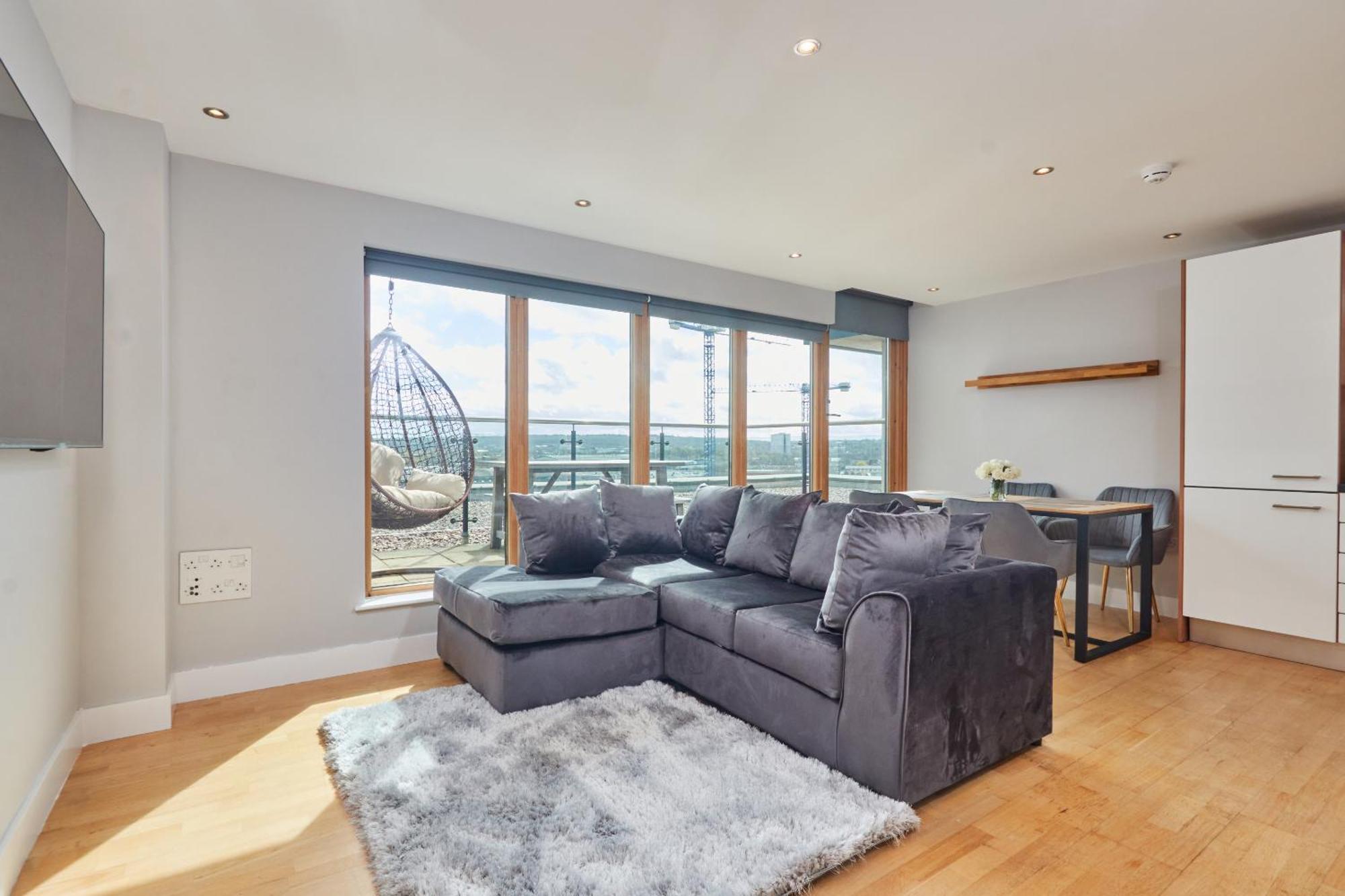 King Penthouse View&free Parking! Leeds (West Yorkshire)