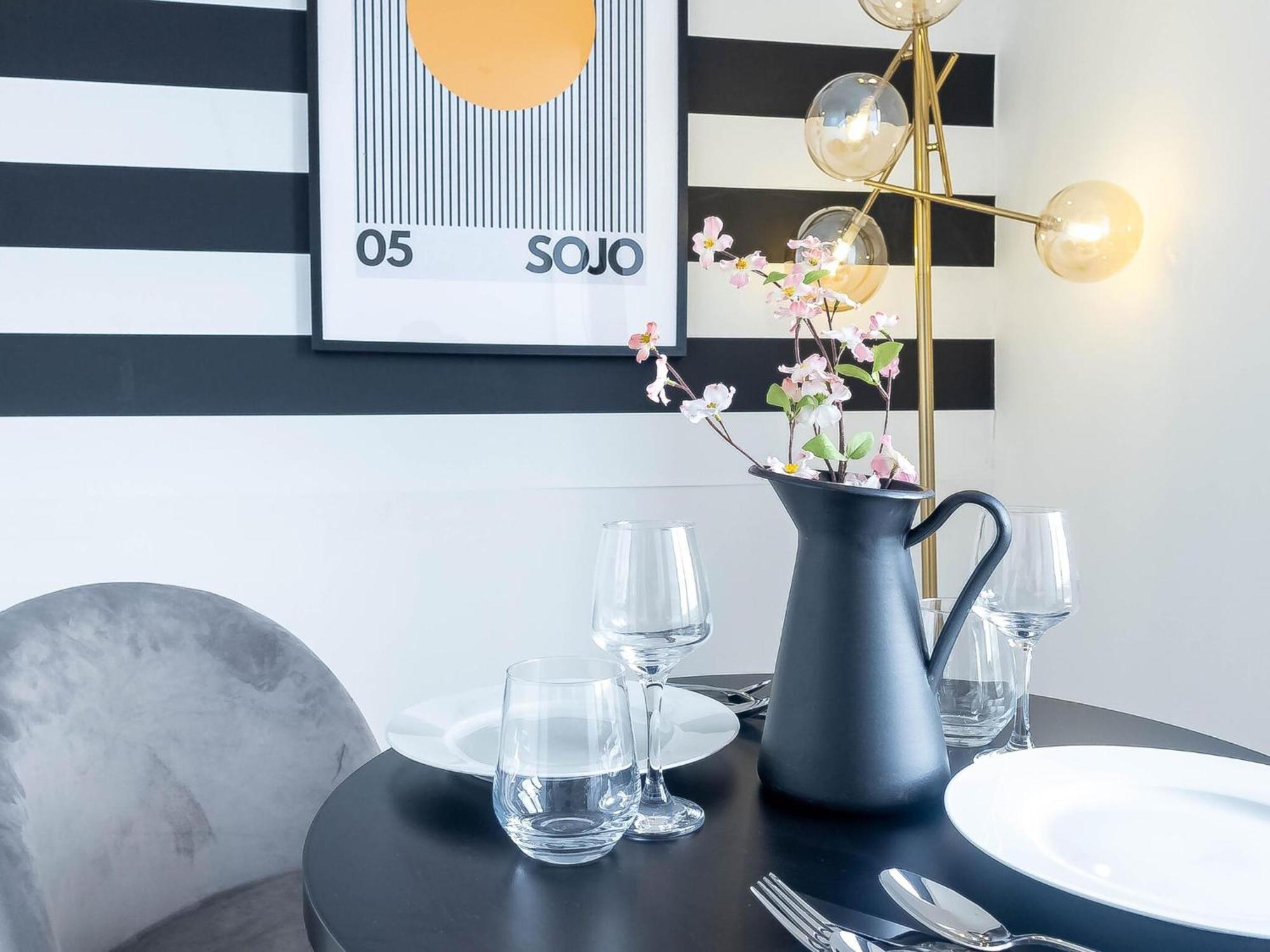 Leeds Haven Niche 1 2 Bedroom With Cityscape Views By Belvilla Apartment *