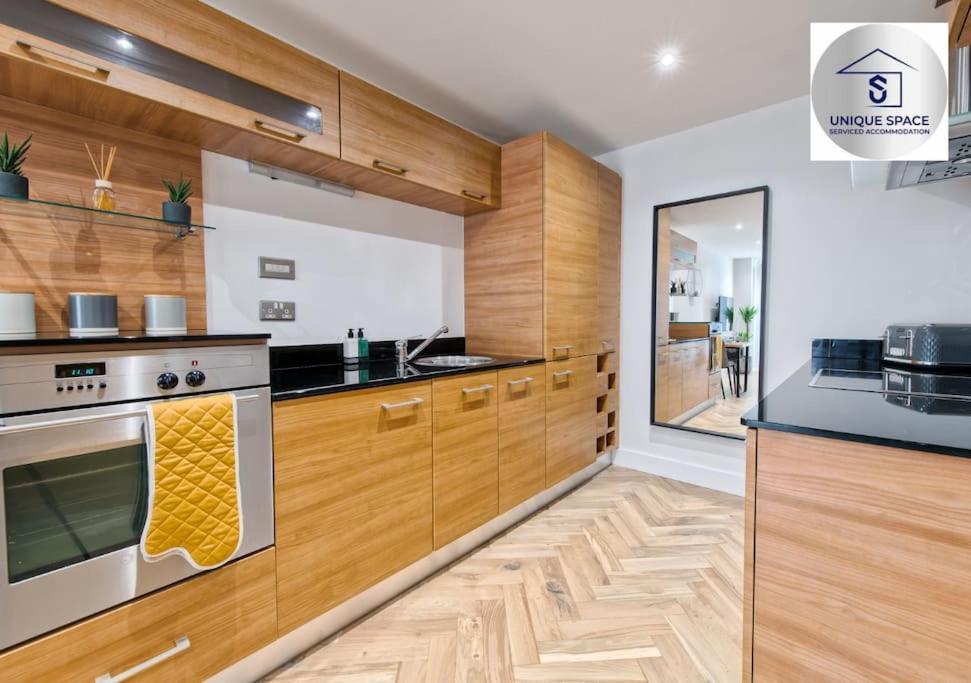 ✪leisure Stay✪relocation Or Business Stay✪1bed - Free Secure Parking Space Apartment Leeds (West Yorkshire)