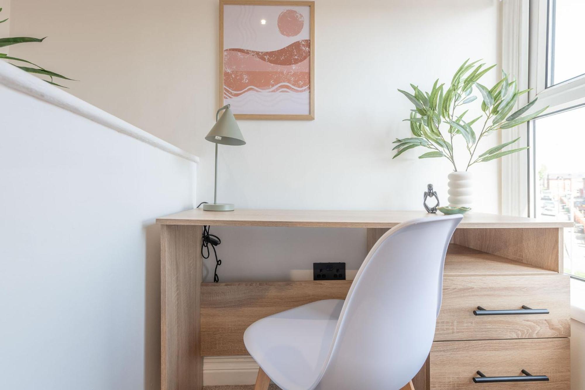 Apartment Modern 2 Bedroom Flat Near Centre With Free Parking, Ideal For Contractors & Long - Nordstay Leeds (West Yorkshire)