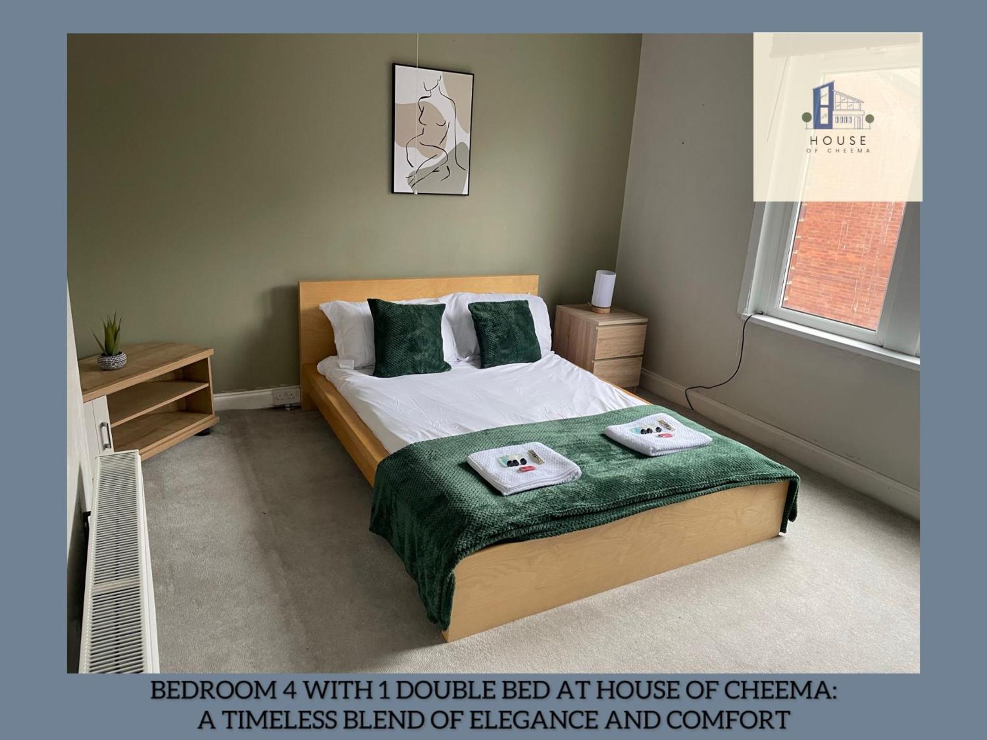 Your Leeds Grand Theatre Getaway 4br House