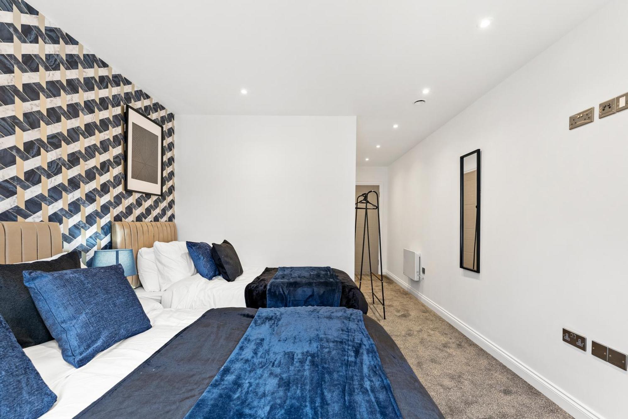 Stunning Large Leeds - Parking * Leeds (West Yorkshire)
