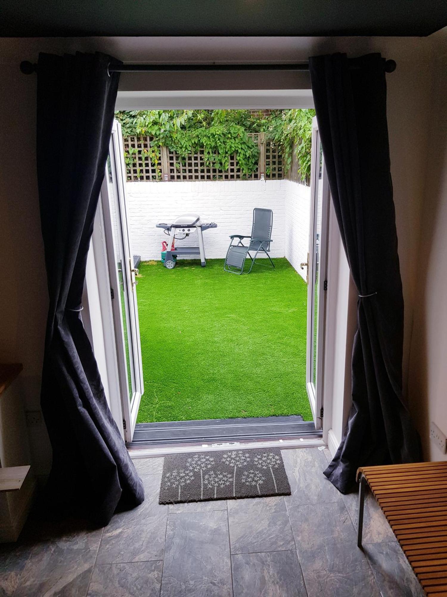 Homebird - Wilfrid House * Leeds (West Yorkshire)