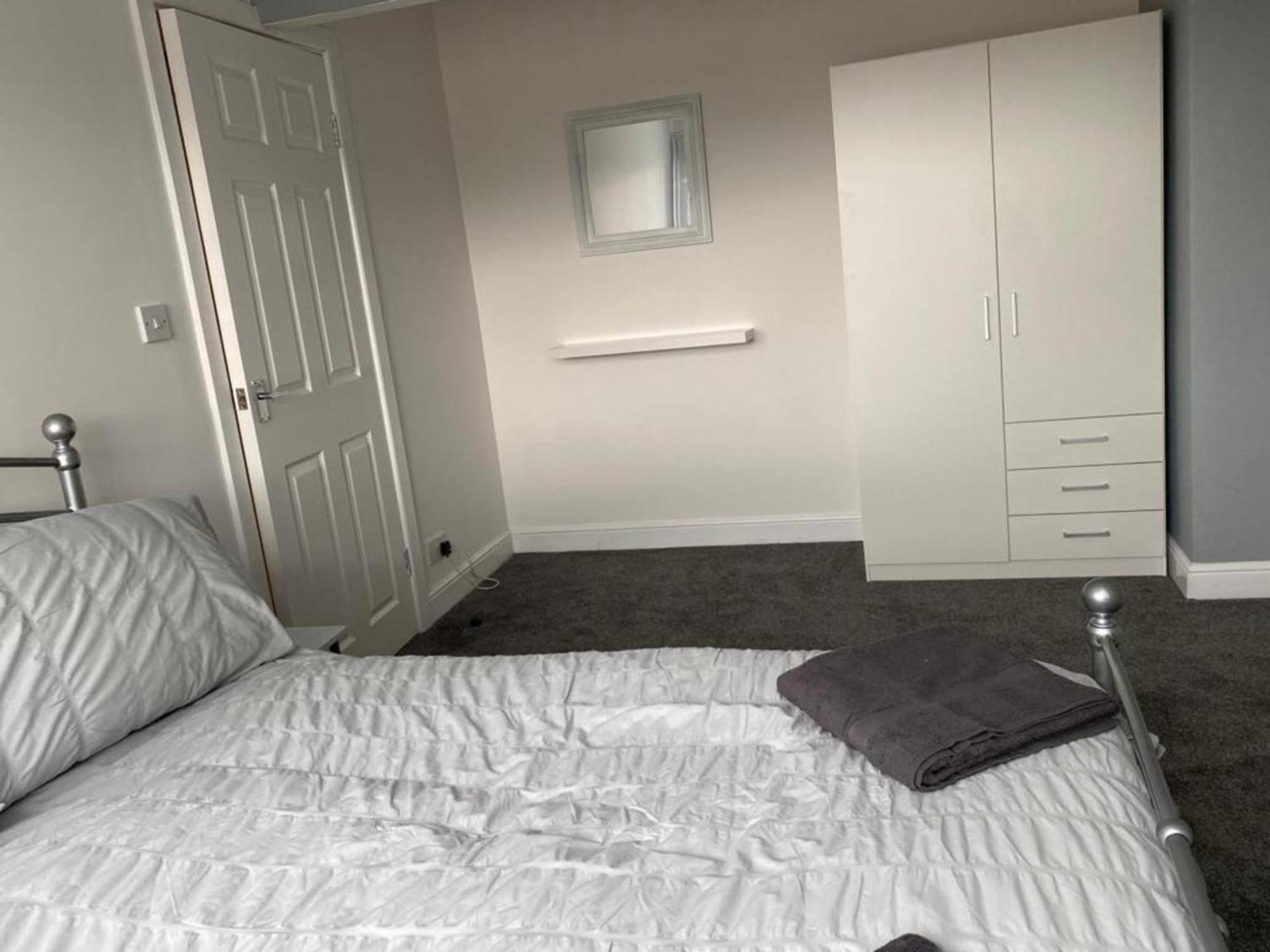 Holiday home Cheerful 3 Bedroom Townhouse