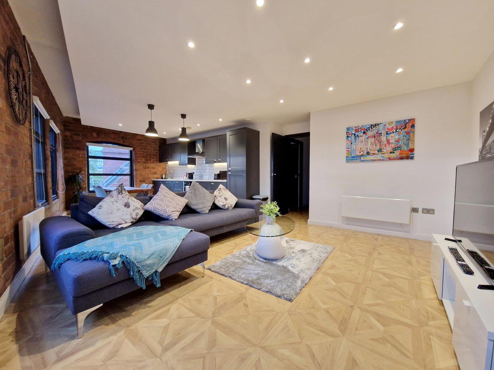 Aire New York Styled Luxury Apartment