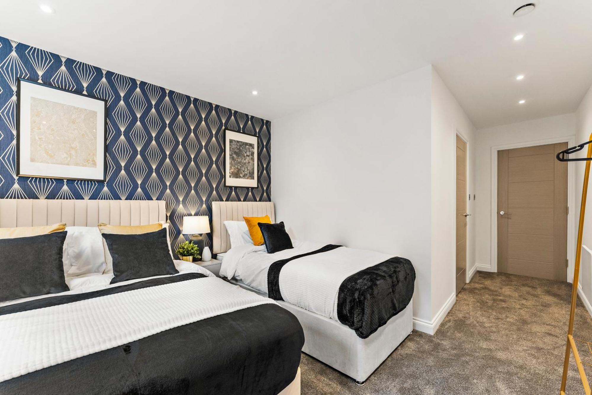 Stunning Spacious Leeds - Parking * Leeds (West Yorkshire)