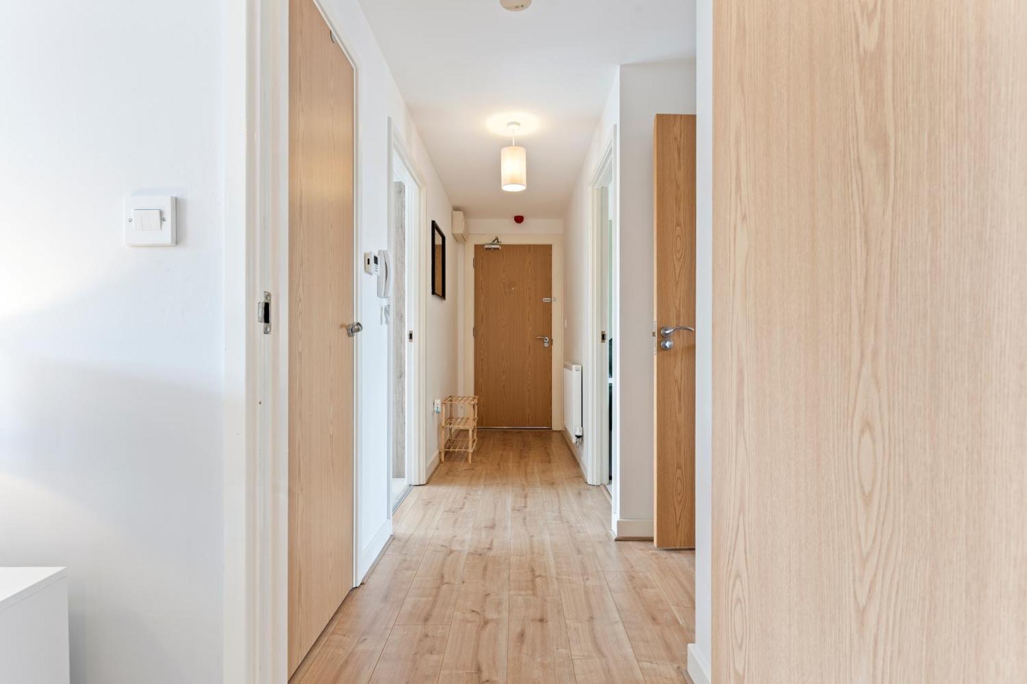 Apartment Centre Serviced