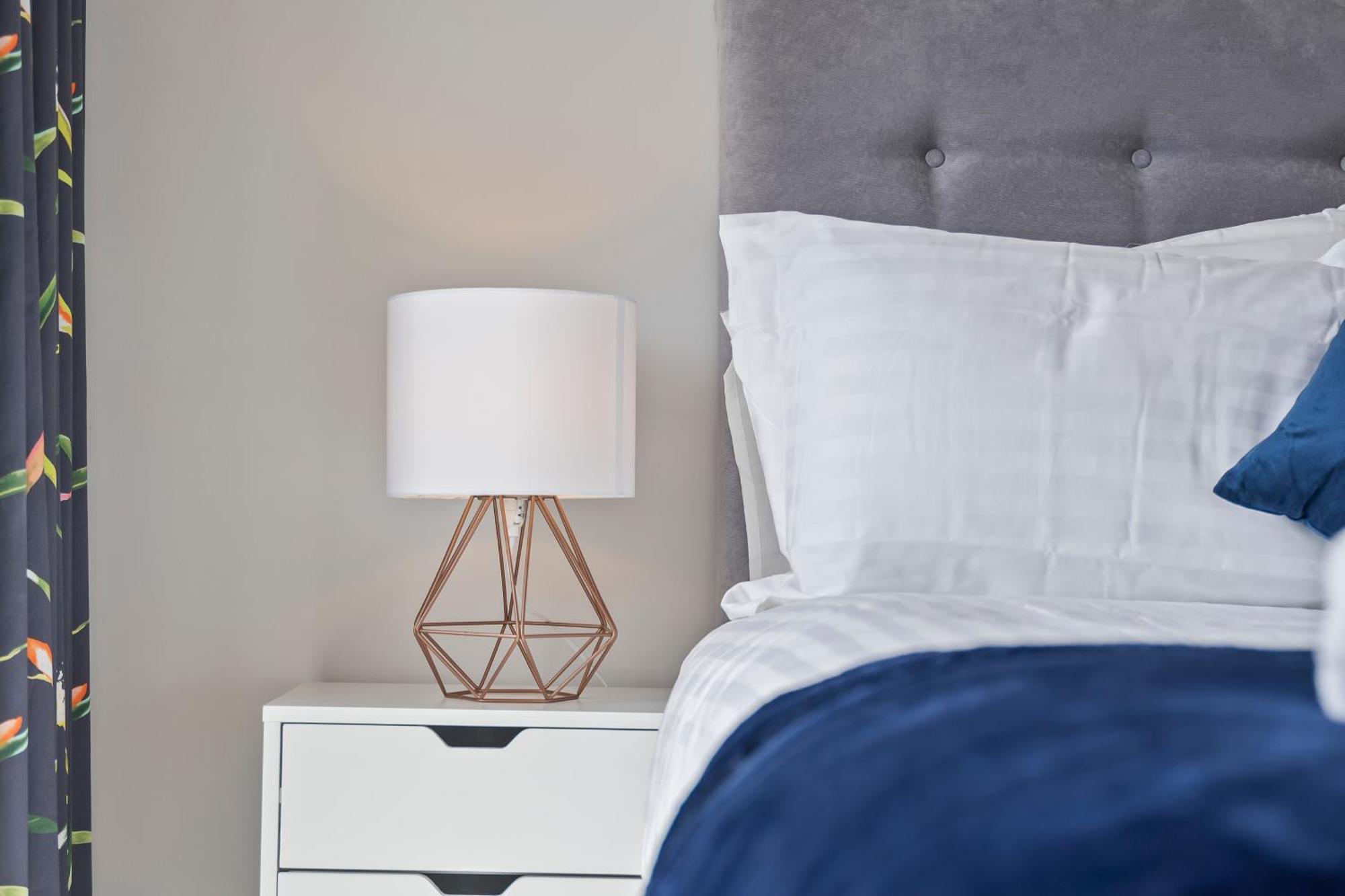 Centre Serviced Apartment *