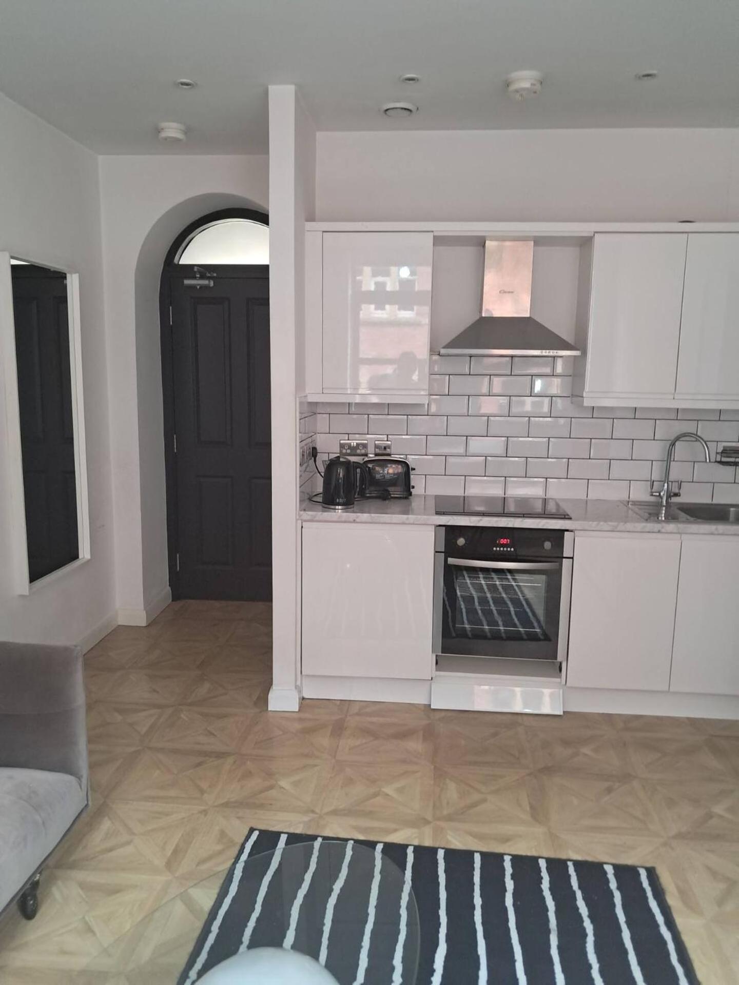 1bed Loft Style Leeds Centre *