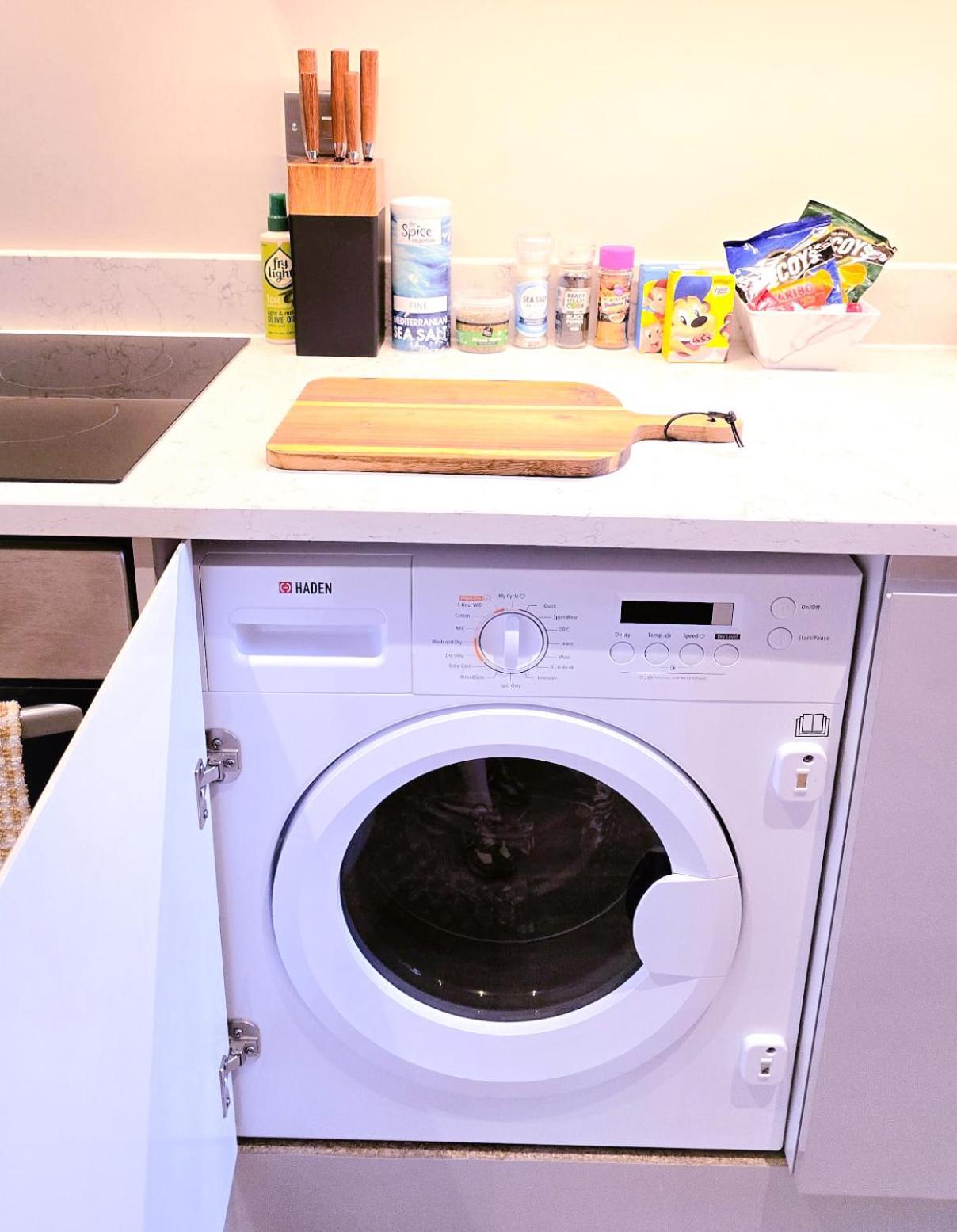 Apartment Exceptional & Gorgeous Interior & King Size Bed Leeds (West Yorkshire)