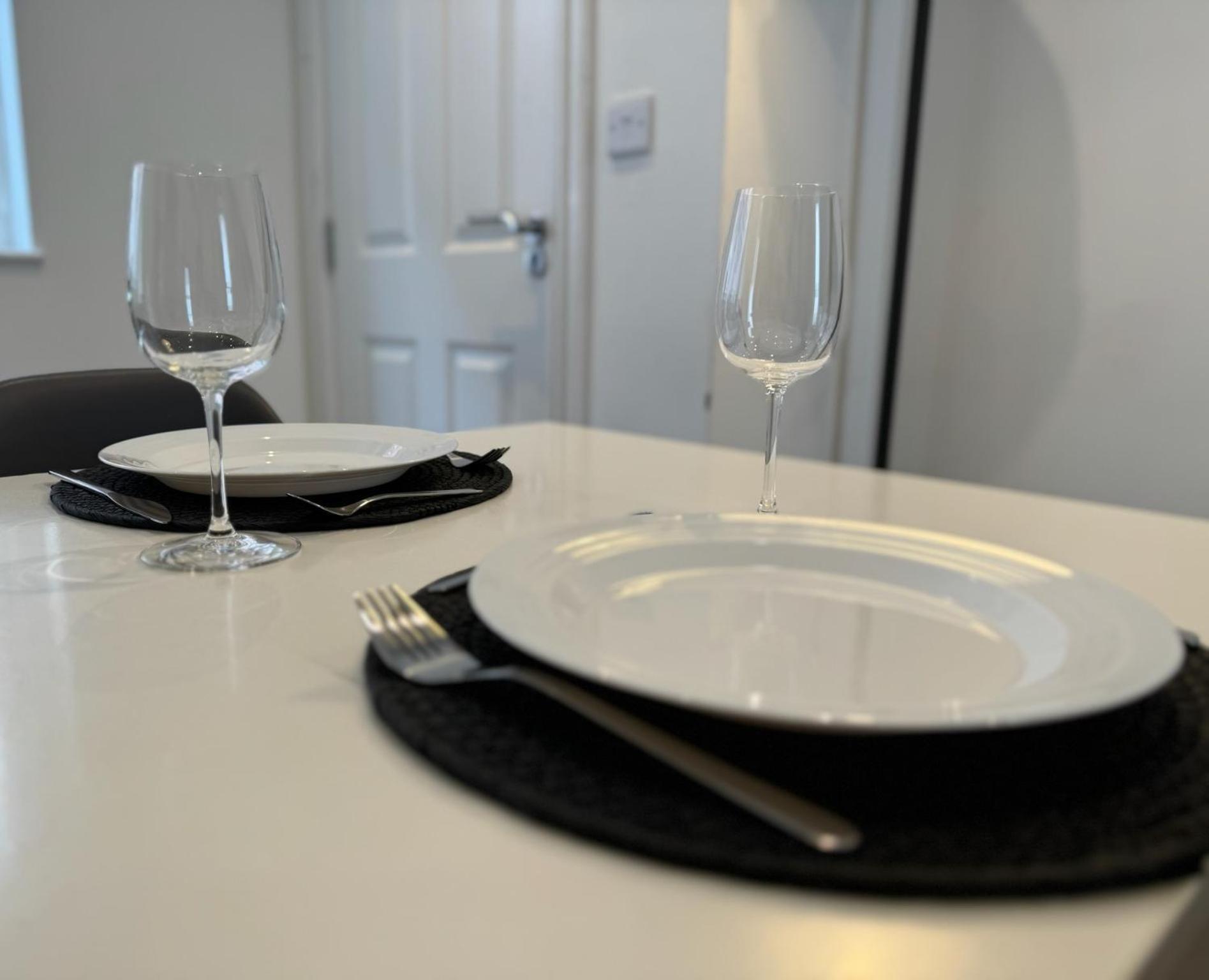 Apartment 2 Bedroom Centre House With Ensuite Next To Music Arena Leeds (West Yorkshire)