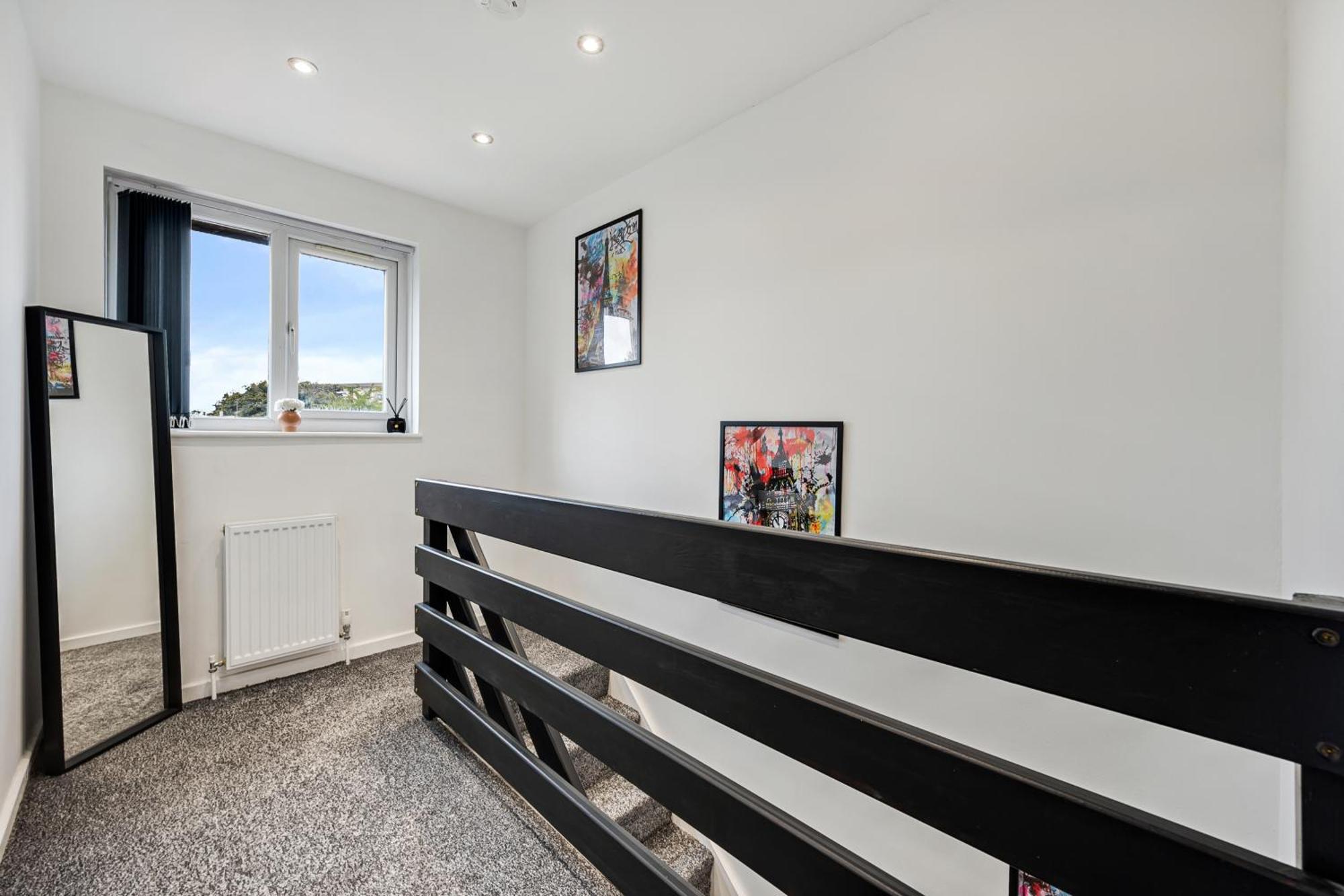 Luxury Centre With Free Parking Holiday home