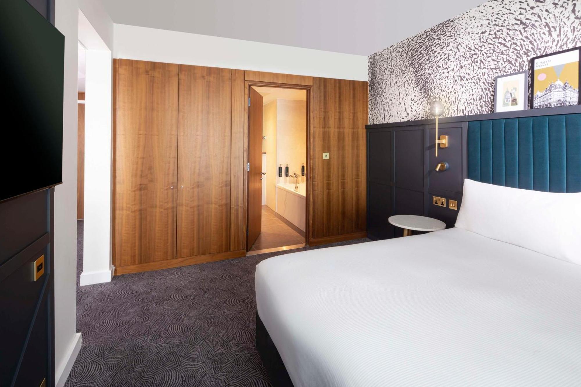 Doubletree By Hilton Leeds 4*