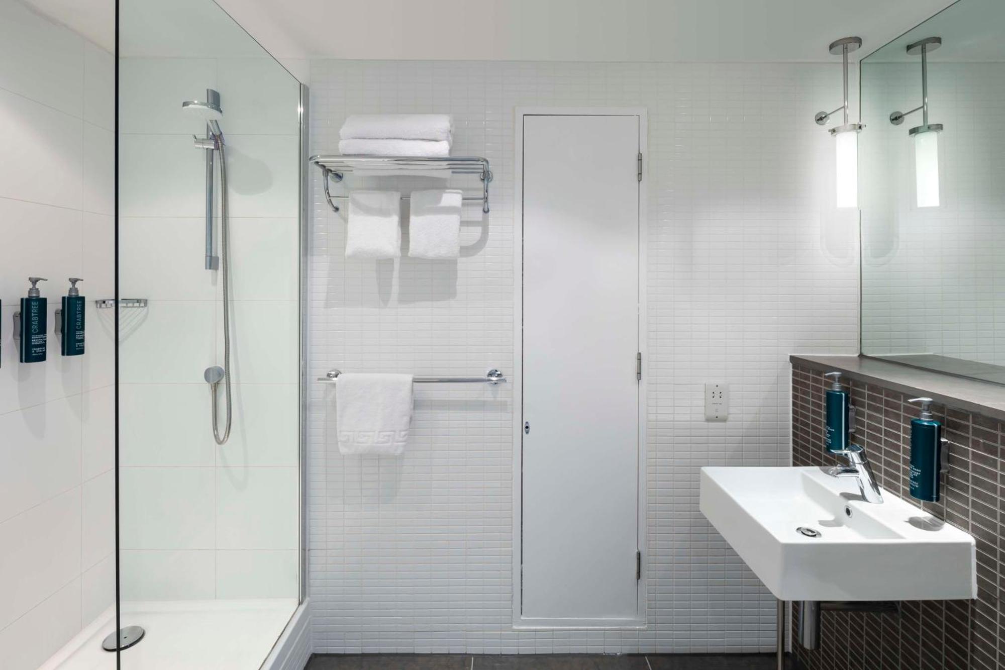 Doubletree By Hilton Leeds 4*