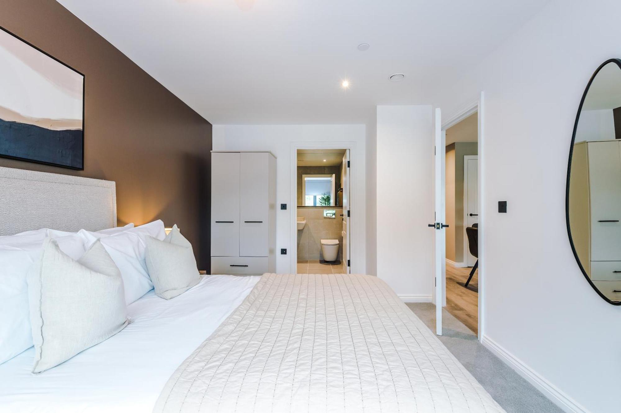 Modern 2 Bed Flat Leeds Centre Apartment *