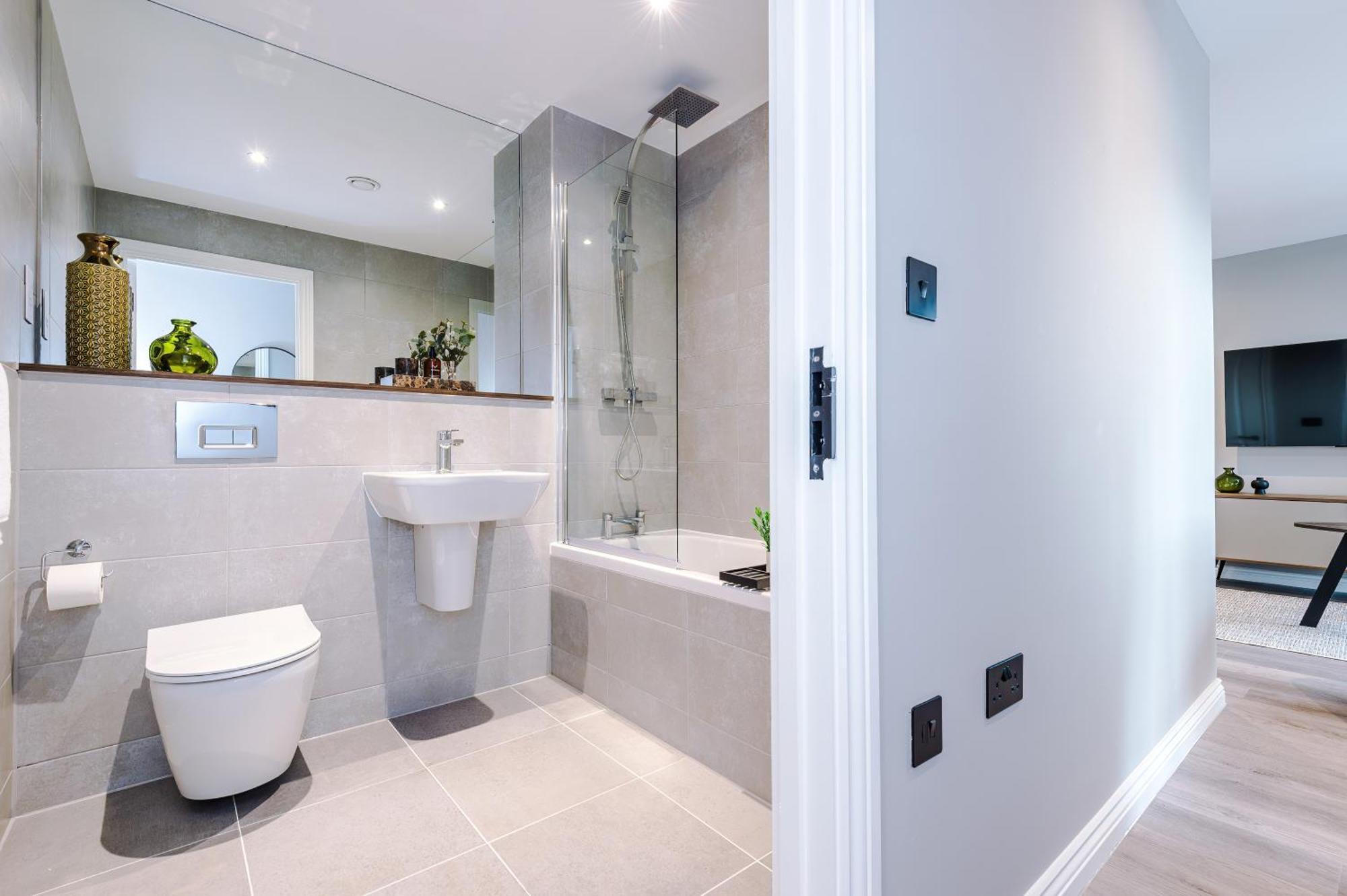 Exclusive 3 Bed Flat - Leeds Centre Apartment *