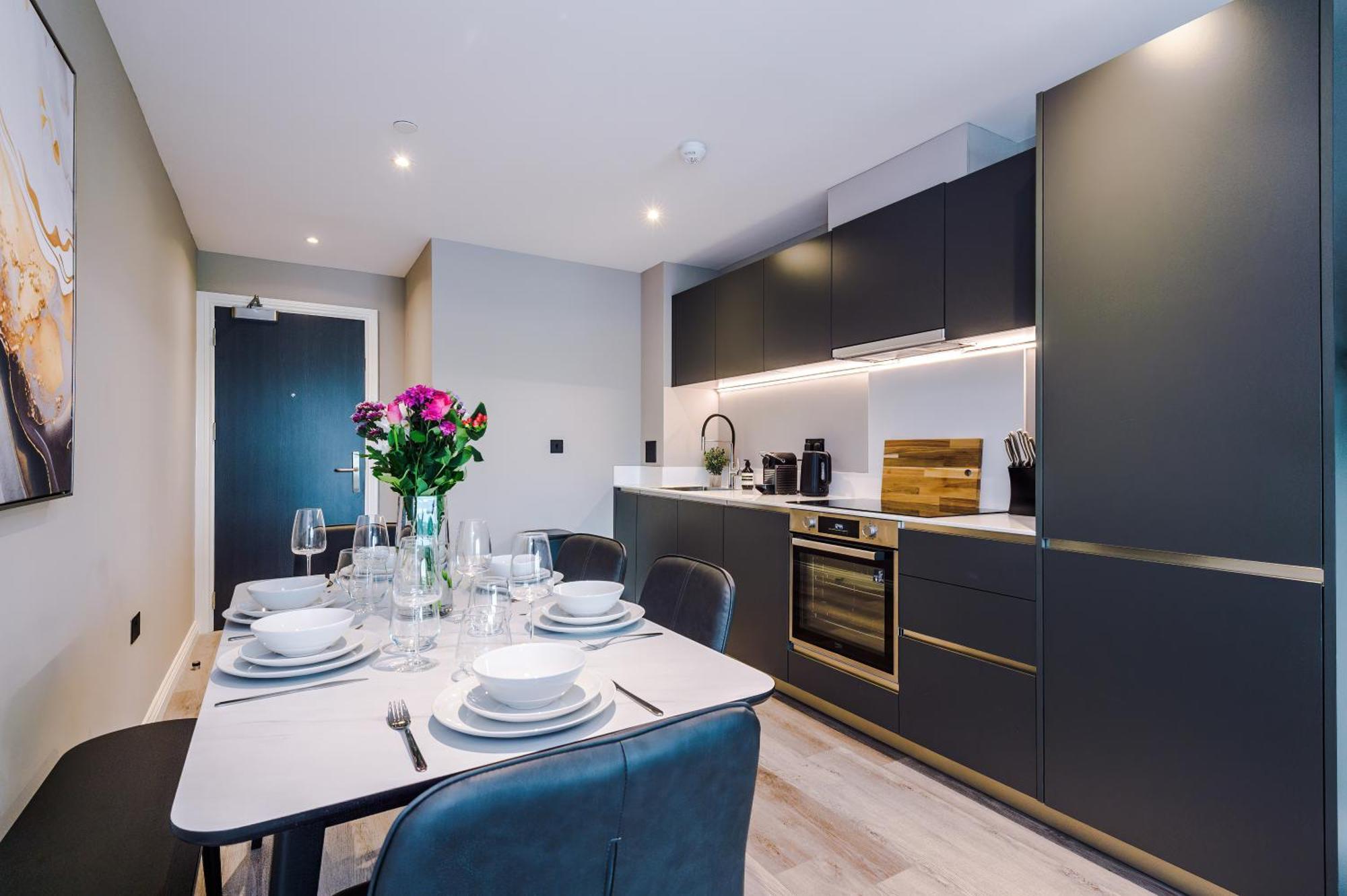 Exclusive 3 Bed Flat - Leeds Centre *