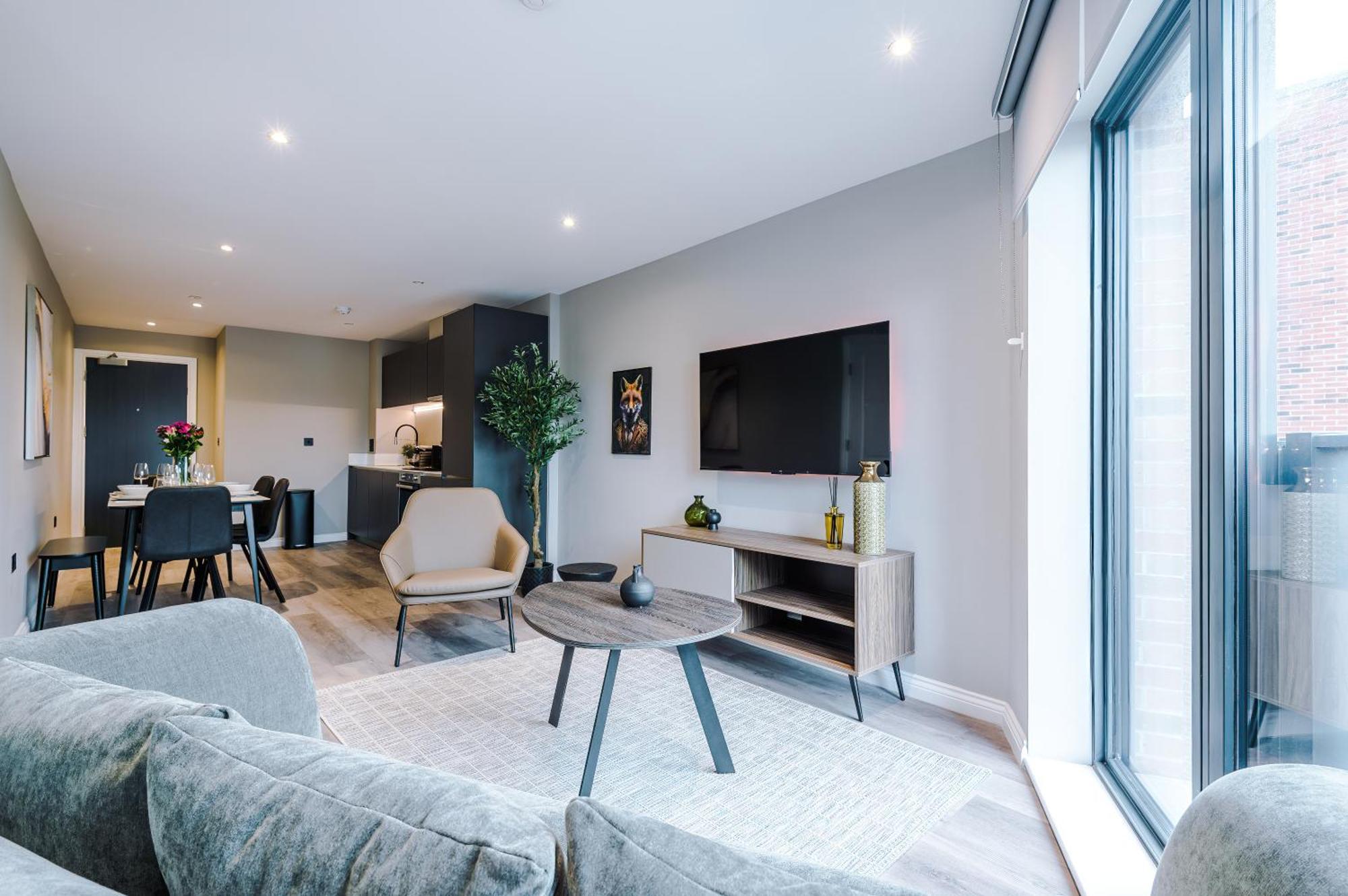Exclusive 3 Bed Flat - Leeds Centre