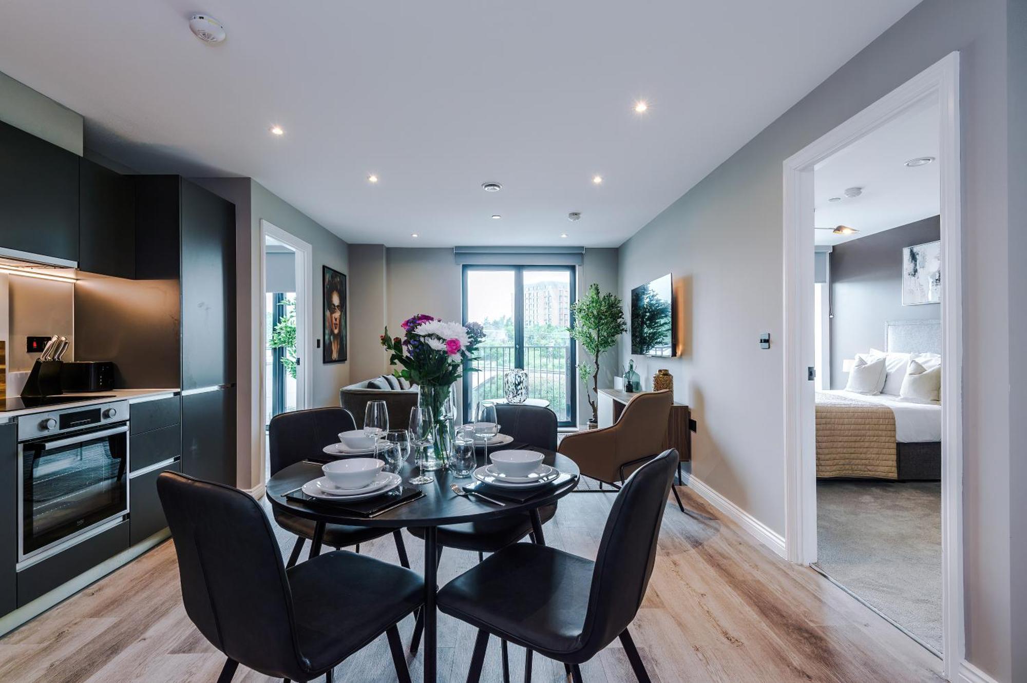 Stylish Leeds Centre Flat - Free Parking *