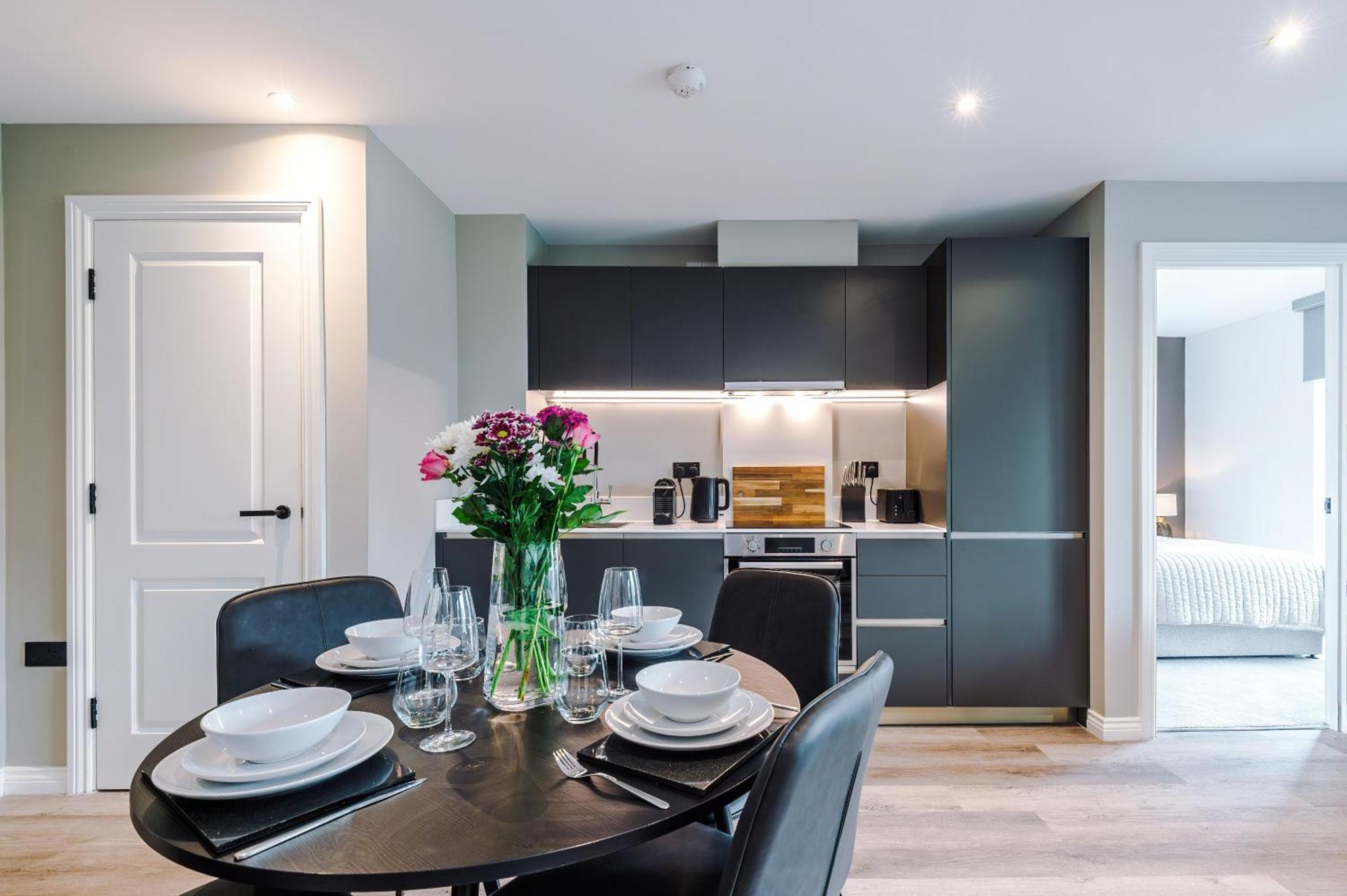 Apartment Stylish Leeds Centre Flat - Free Parking