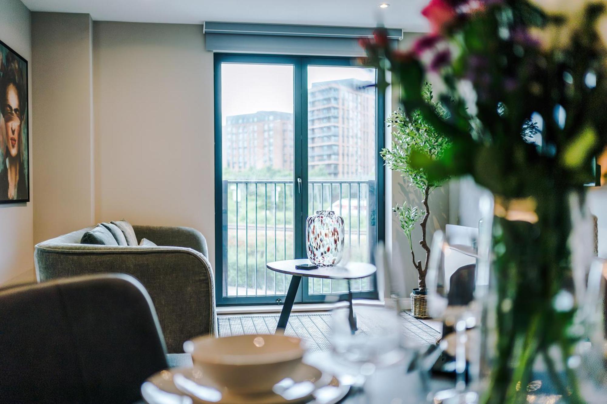 Stylish Leeds Centre Flat - Free Parking *