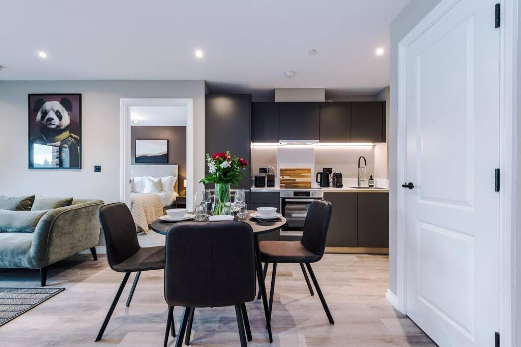 2 Bedroom Leeds Centre