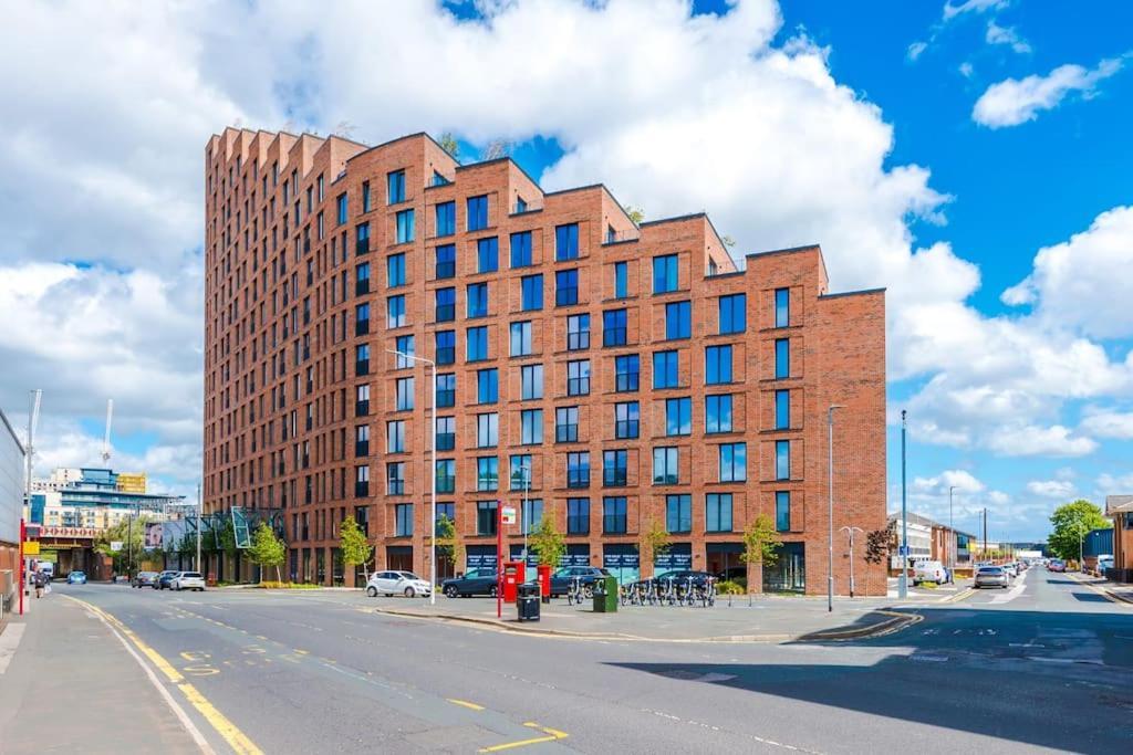 2 Bedroom Leeds Centre *