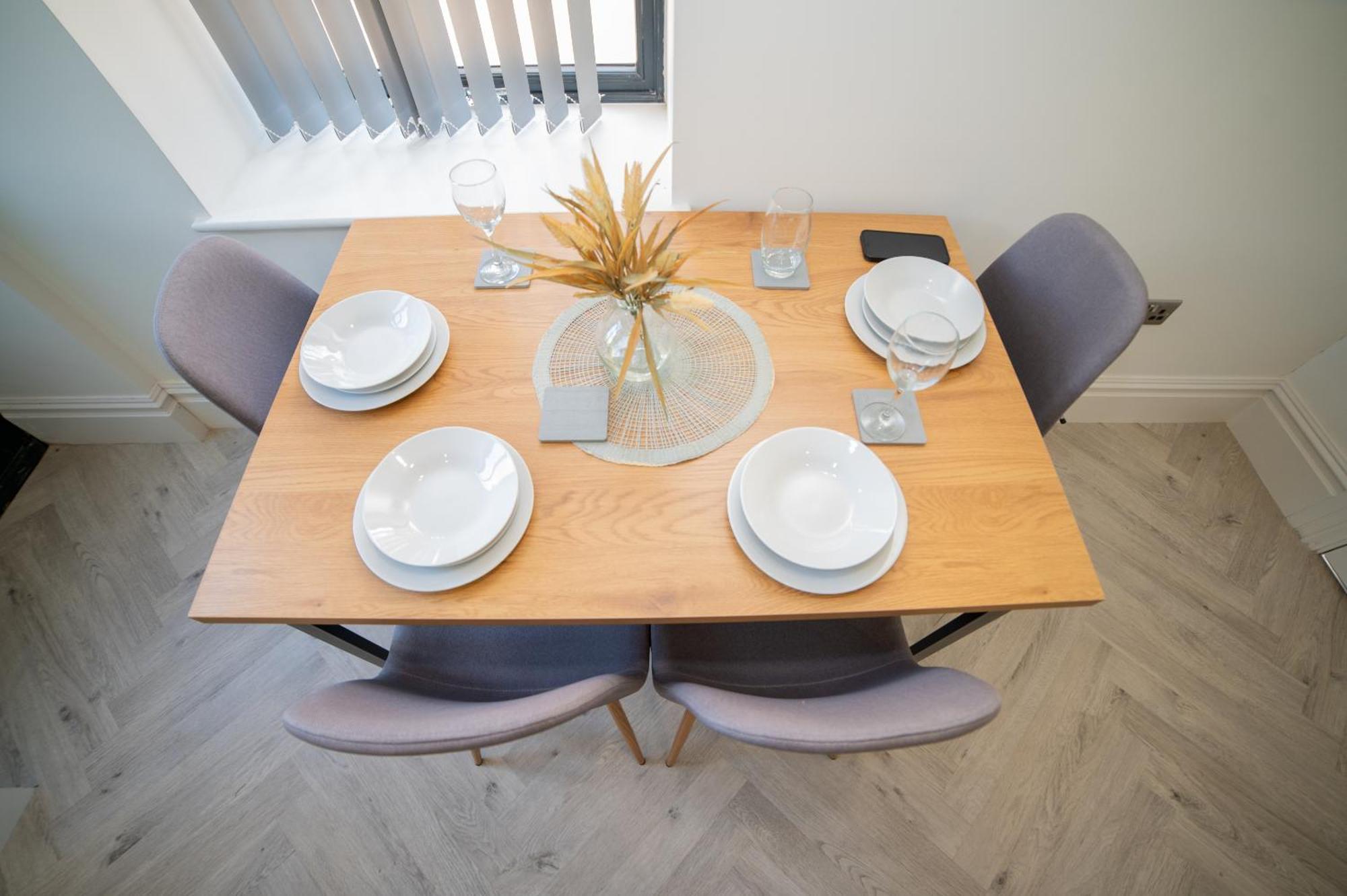 Stylish 3-bedroom Townhouse In Leeds: Ideal For Leisure & Corporate Leeds (West Yorkshire)