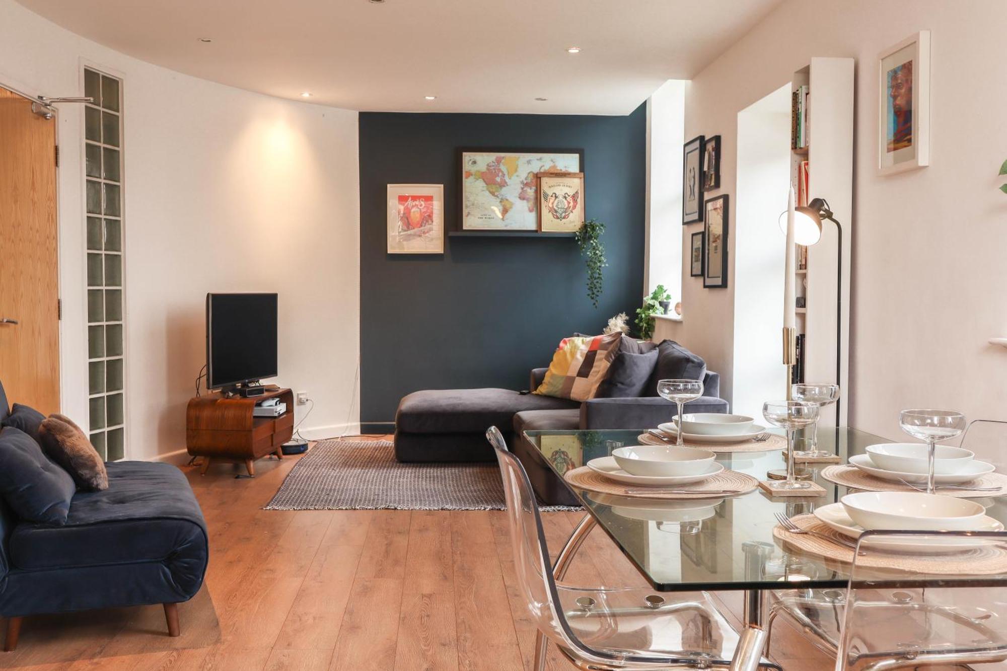 Beautiful 2 Bed - Centre - Free Private Parking - Perfect For Families And Professionals Leeds (West Yorkshire)