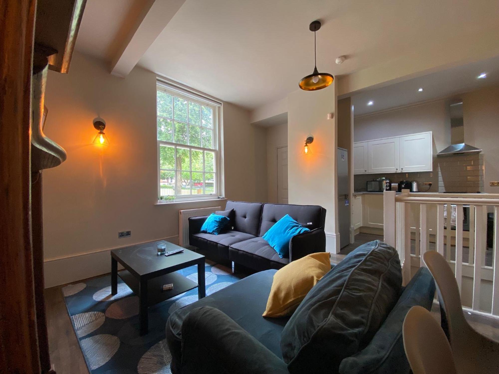 Apartment Stunning King In The Heart Of Leeds Center