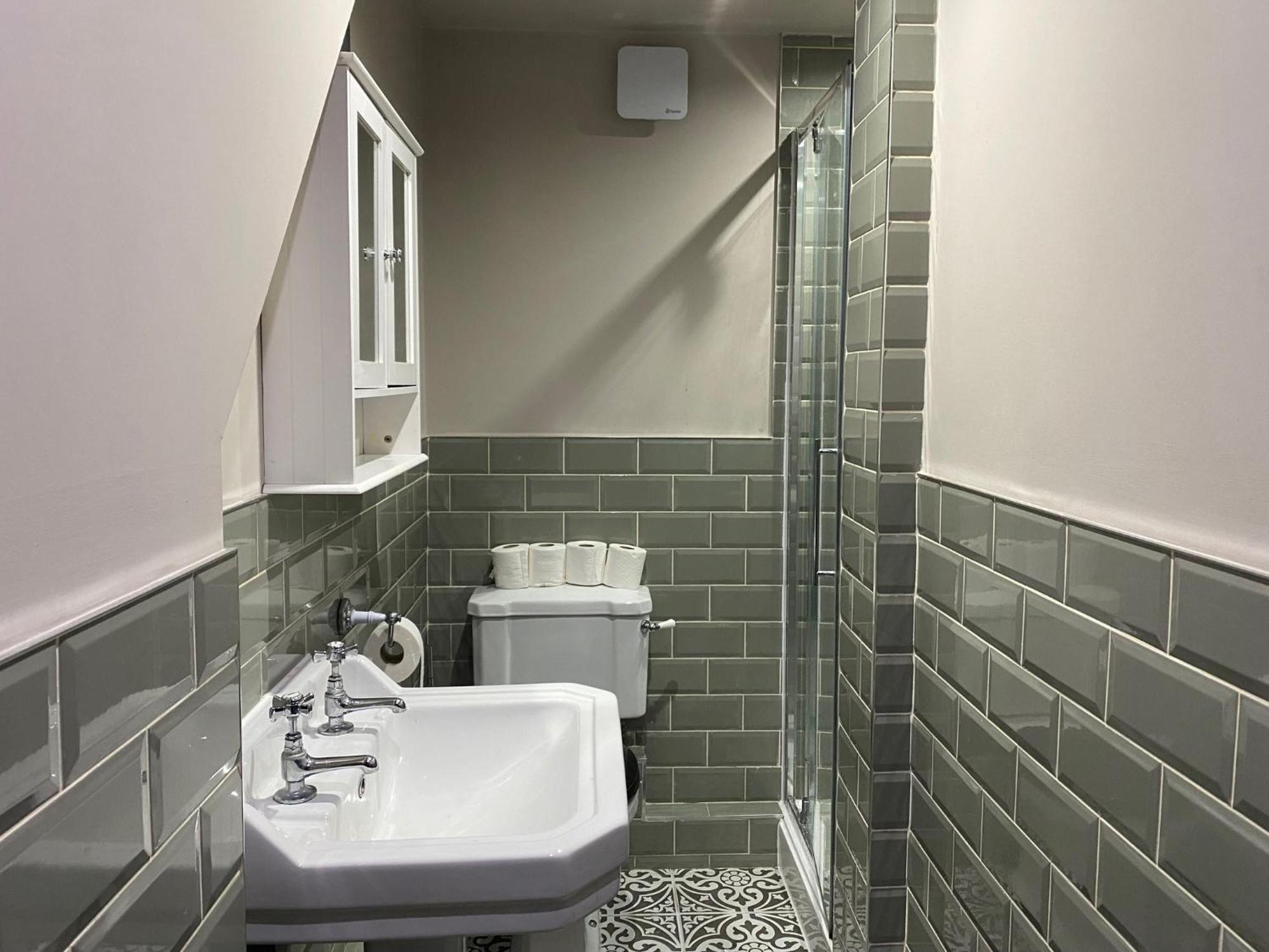 Apartment Stunning King In The Heart Of Leeds Center *
