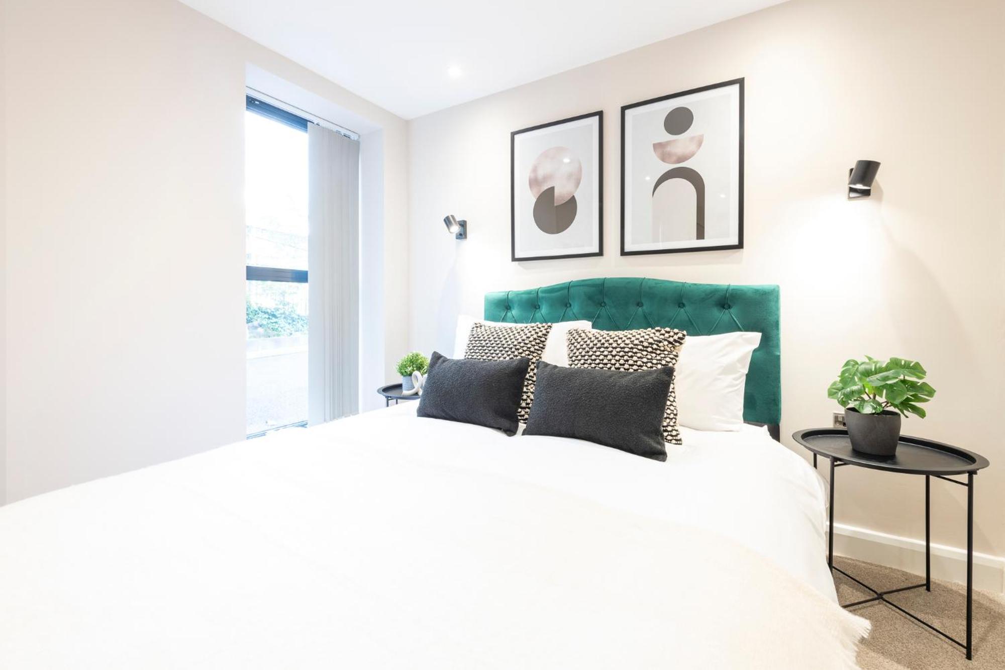 Harvey Nic's & Designer Quarter 62ch Apartment Leeds (West Yorkshire)