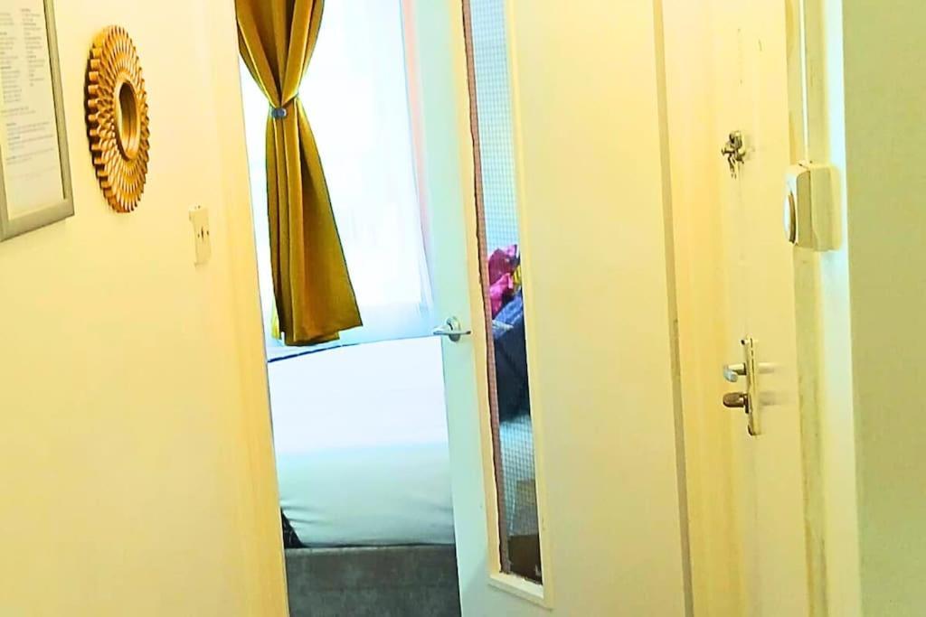 Studio-citycentre Freepark-wifi Apartment Leeds (West Yorkshire)