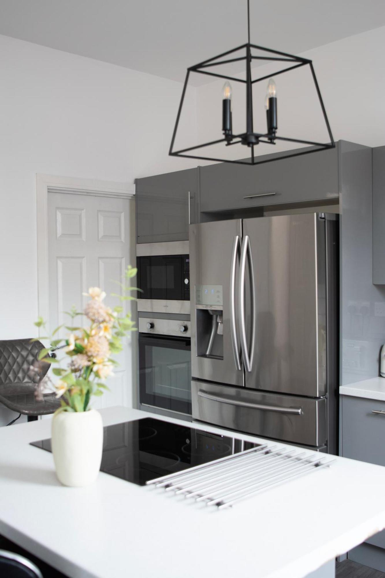 Modern 4 Bed En-suite House In - Free Parking Apartment Leeds (West Yorkshire)