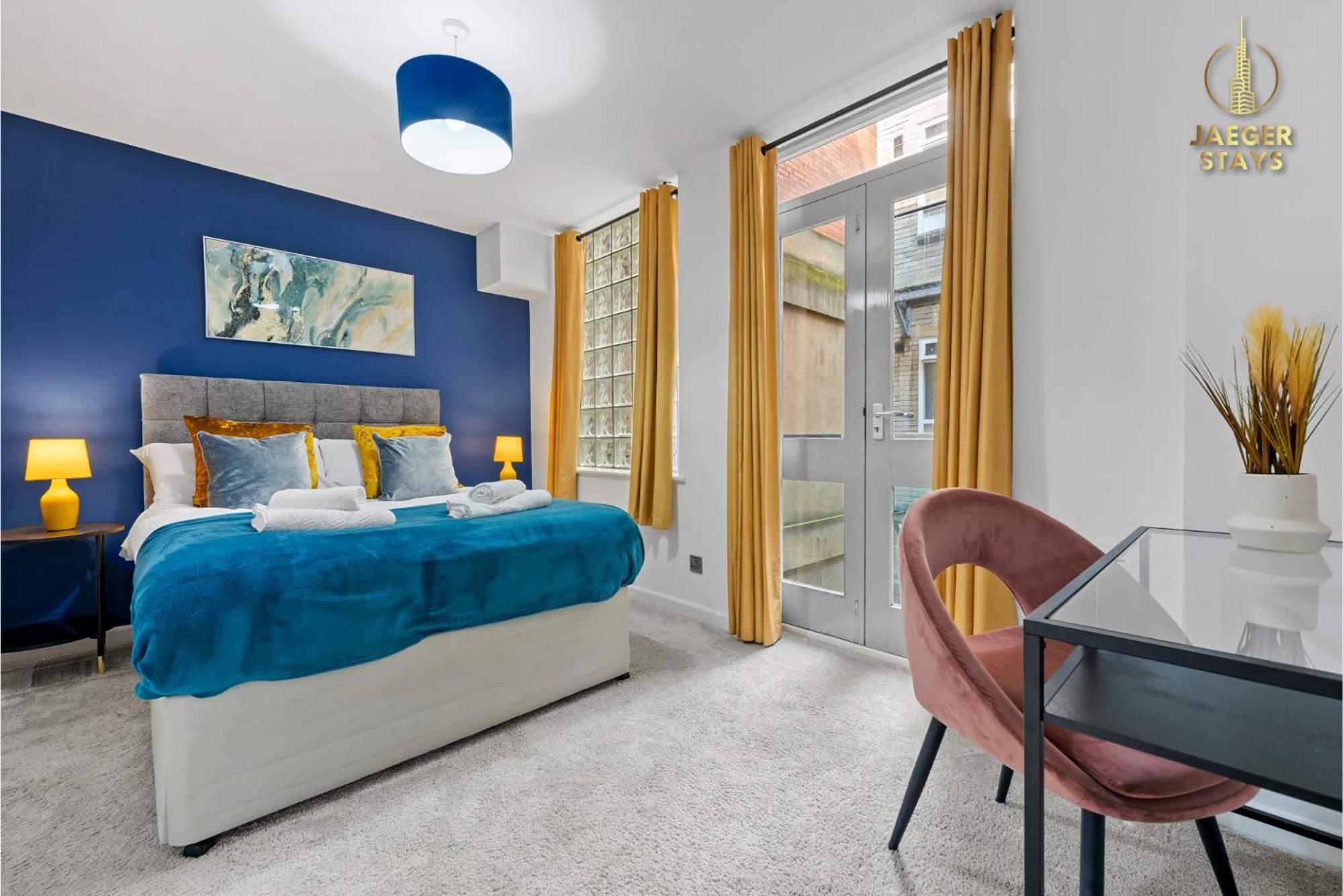 2 Bedroom Greek Street Apartment - Sleeps 6 Apartment Leeds (West Yorkshire)