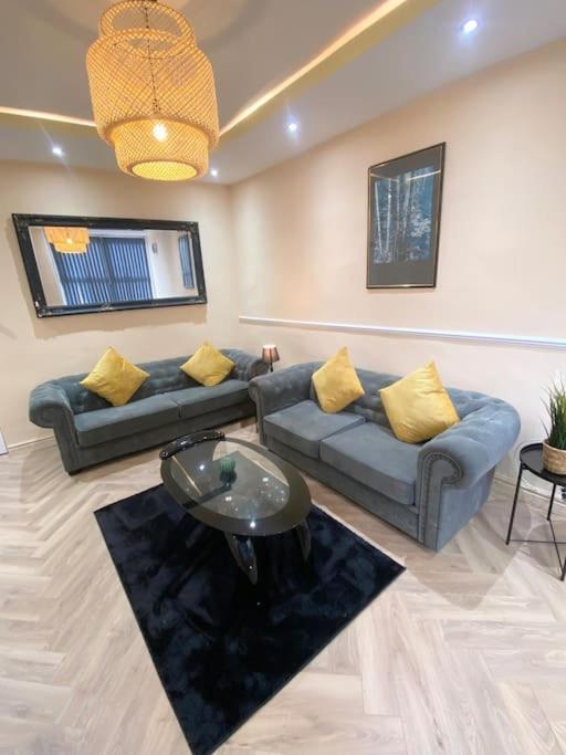 Apartment St Close Centre *