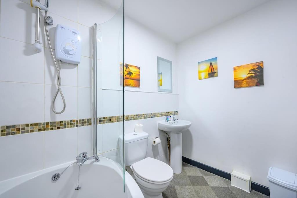 -f10gh- For Relaxed And Cosy Stay, Free Parking, Wifi