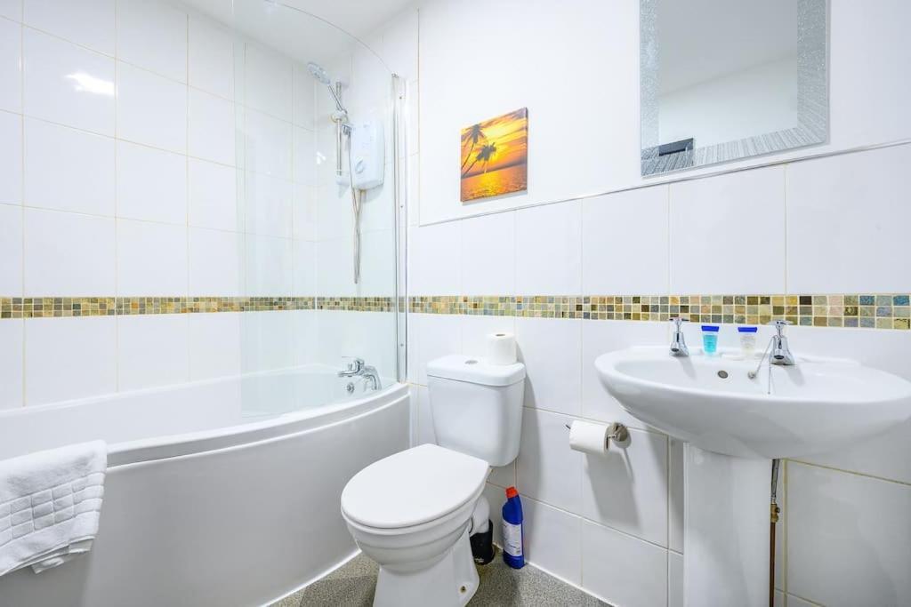 -f10gh- For Relaxed And Cosy Stay, Free Parking, Wifi *