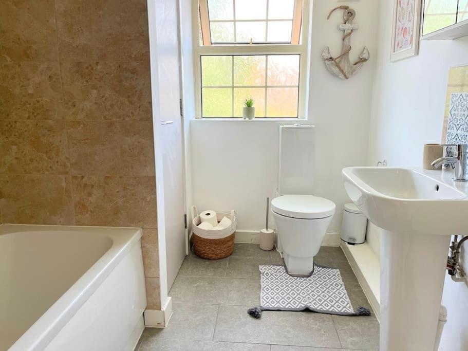 Villa Artistic, Bright & Spacious 3 Bedroom Leeds (West Yorkshire)