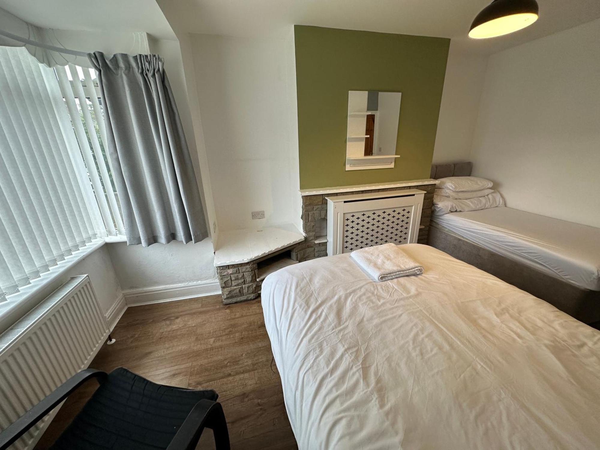 Spacious Stylish Holiday home