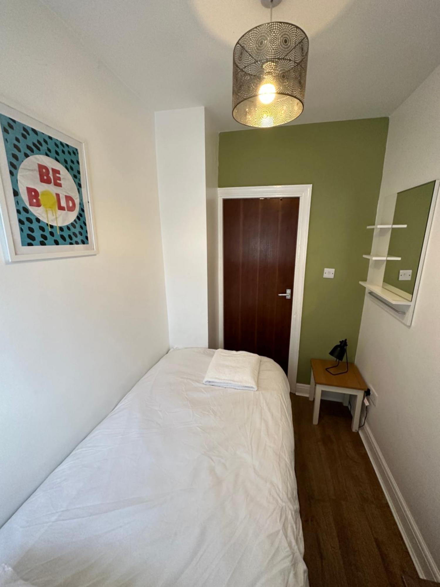 Spacious Stylish Holiday home *