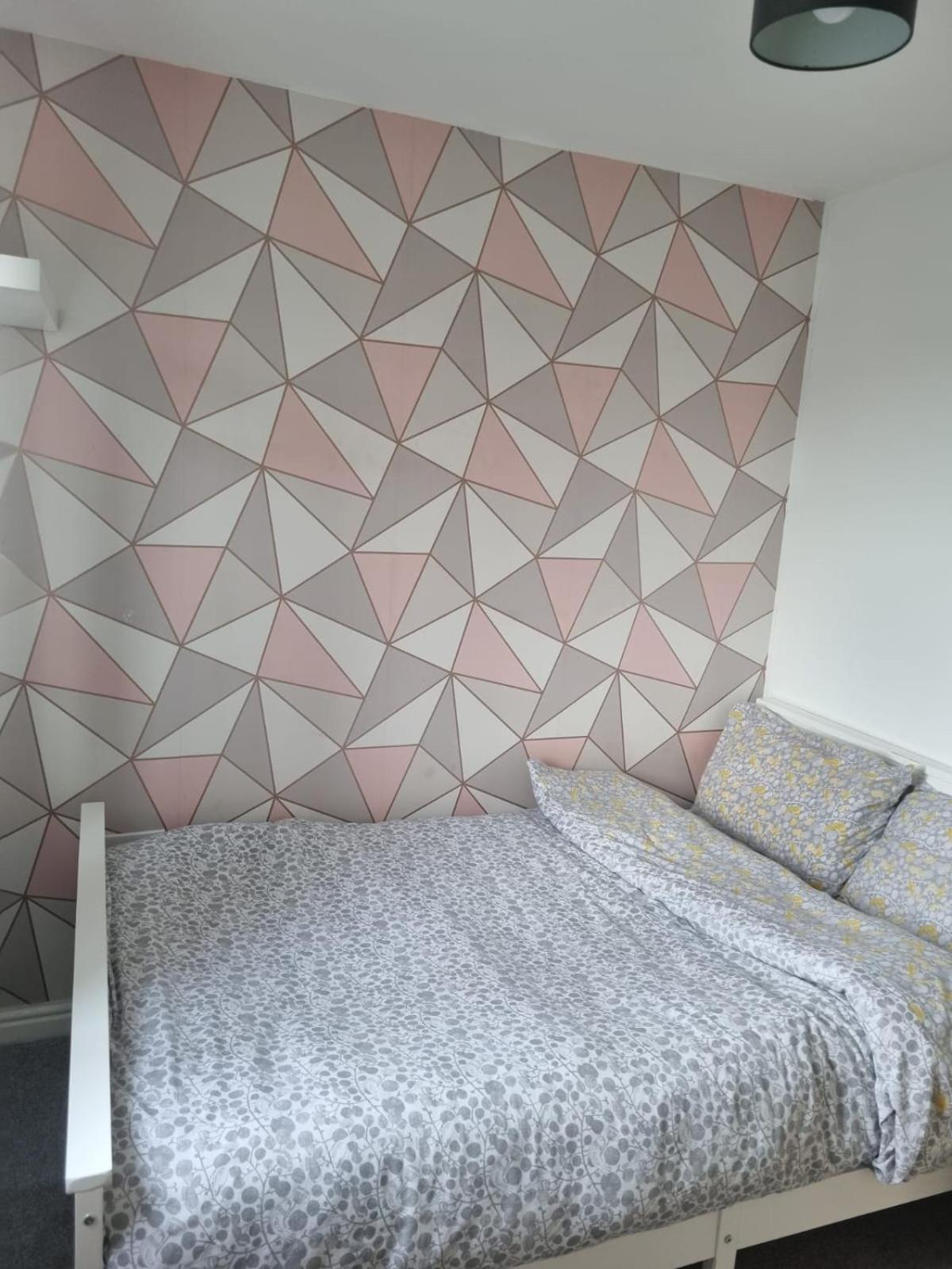 Homestay To Let In A House *